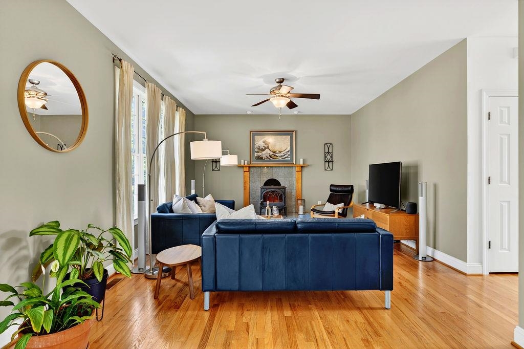 159 WINDSOR DR, FISHERSVILLE, Virginia 22939, 4 Bedrooms Bedrooms, ,2 BathroomsBathrooms,Residential,159 WINDSOR DR,676239 MLS # 676239