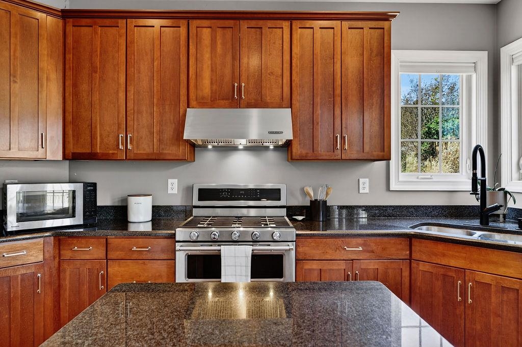 159 WINDSOR DR, FISHERSVILLE, Virginia 22939, 4 Bedrooms Bedrooms, ,2 BathroomsBathrooms,Residential,159 WINDSOR DR,676239 MLS # 676239