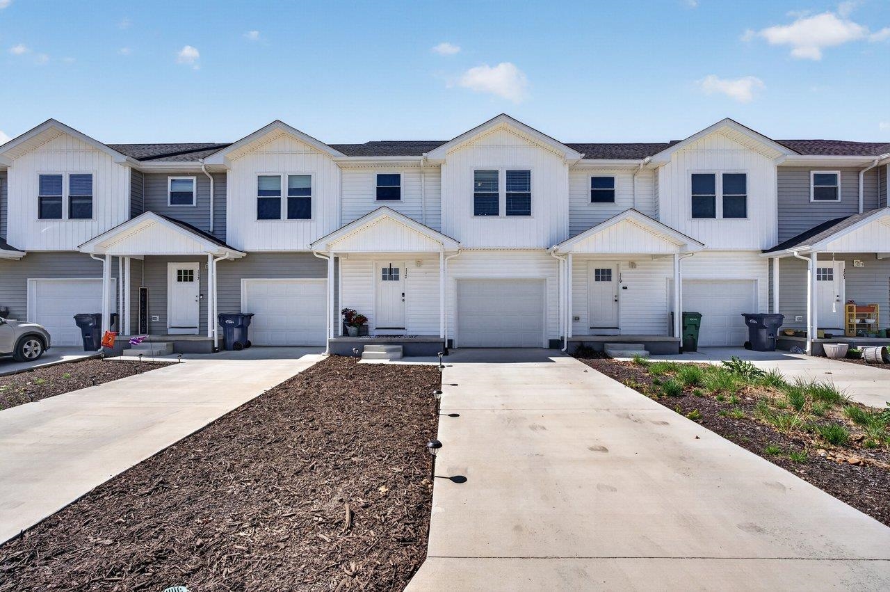 117 21ST ST, GROTTOES, Virginia 24441, 3 Bedrooms Bedrooms, ,2 BathroomsBathrooms,Residential,117 21ST ST,676240 MLS # 676240