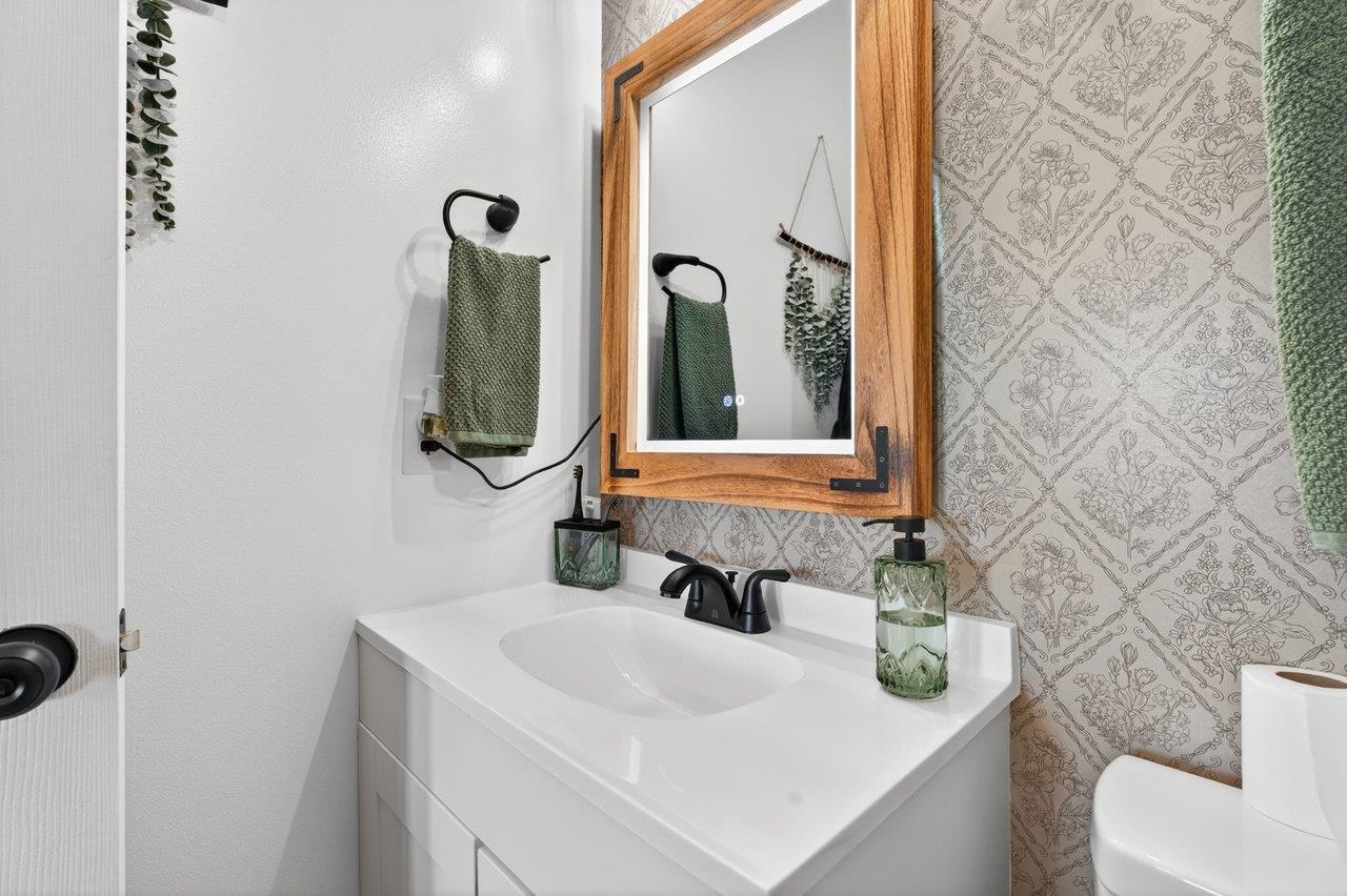 117 21ST ST, GROTTOES, Virginia 24441, 3 Bedrooms Bedrooms, ,2 BathroomsBathrooms,Residential,117 21ST ST,676240 MLS # 676240