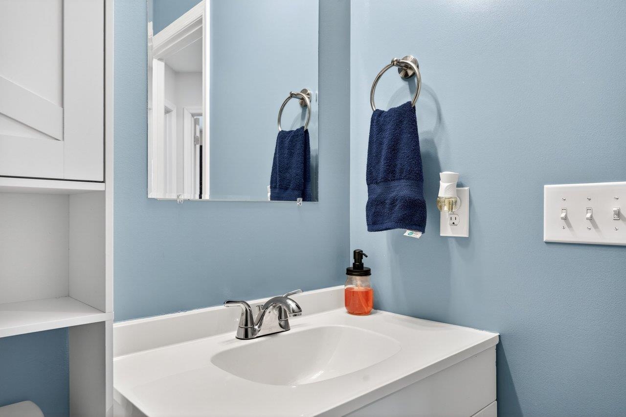 117 21ST ST, GROTTOES, Virginia 24441, 3 Bedrooms Bedrooms, ,2 BathroomsBathrooms,Residential,117 21ST ST,676240 MLS # 676240