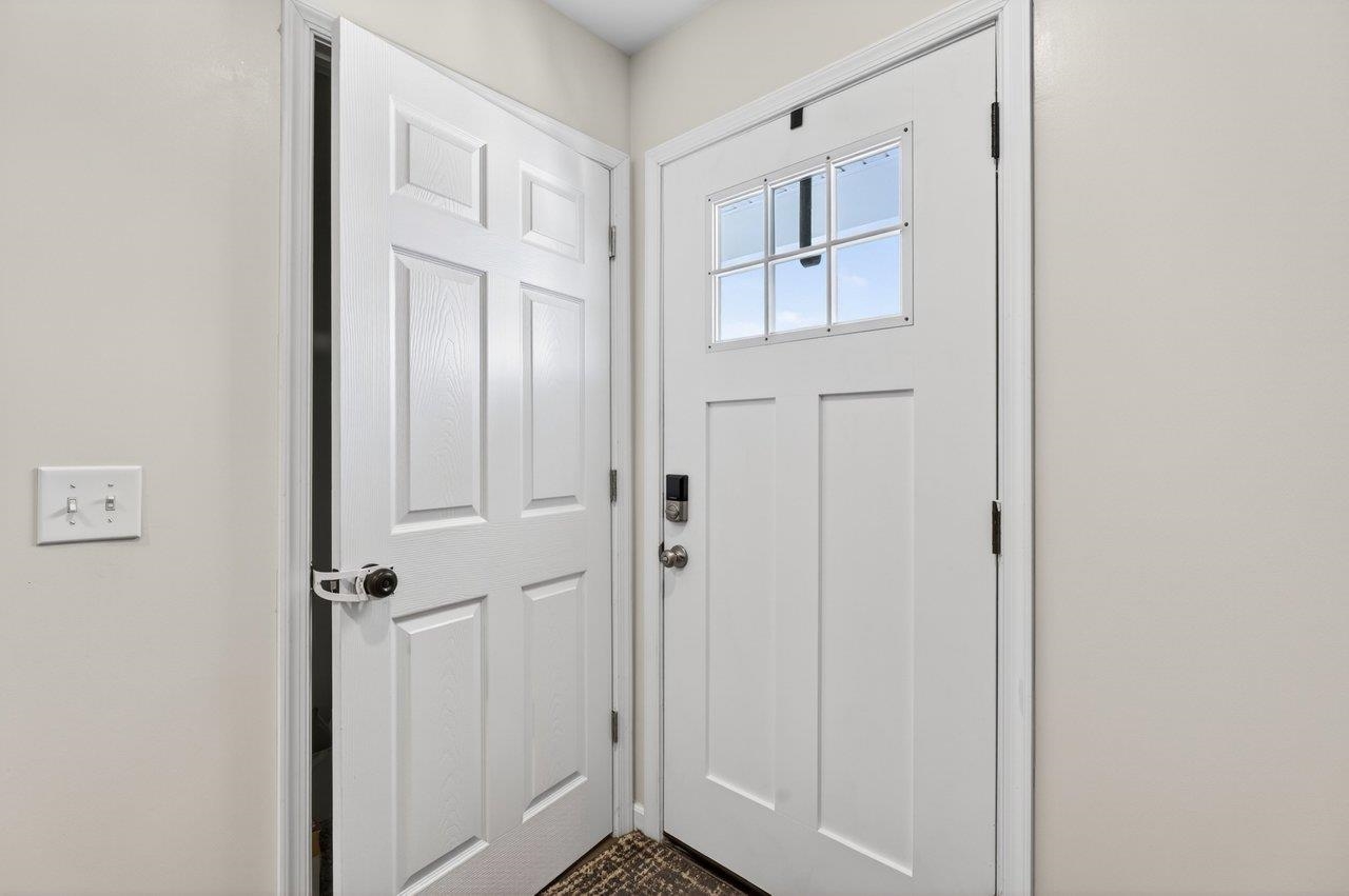 117 21ST ST, GROTTOES, Virginia 24441, 3 Bedrooms Bedrooms, ,2 BathroomsBathrooms,Residential,117 21ST ST,676240 MLS # 676240