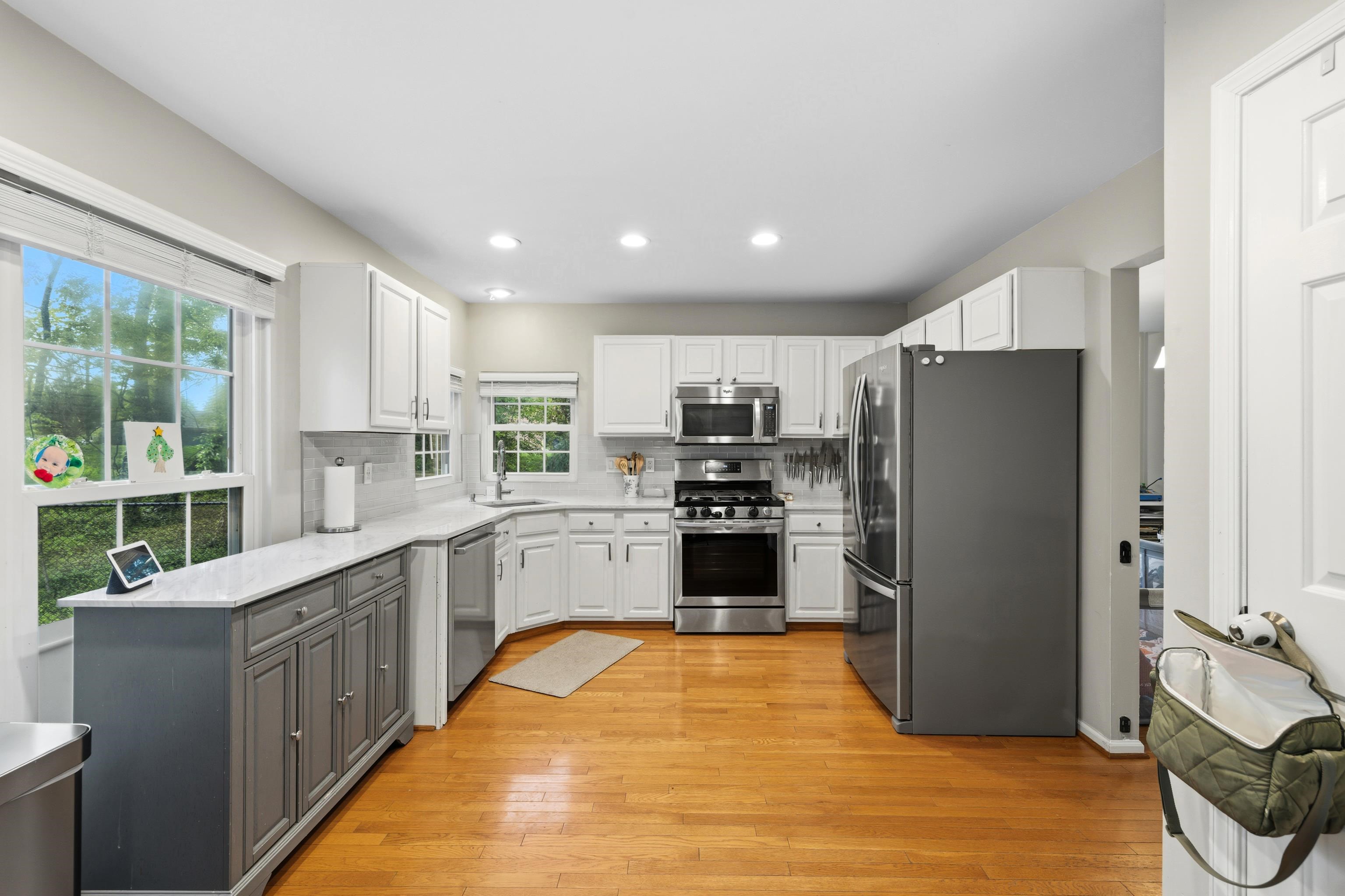 423 FOXRIDGE DR SW, LEESBURG, Virginia 20175, 3 Bedrooms Bedrooms, ,3 BathroomsBathrooms,Residential,423 FOXRIDGE DR SW,676241 MLS # 676241