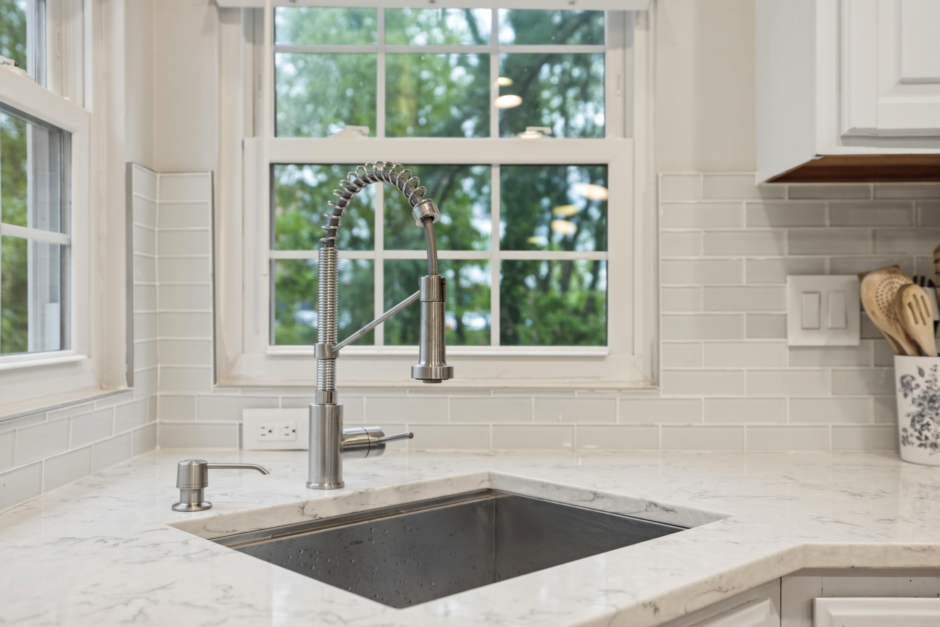 423 FOXRIDGE DR SW, LEESBURG, Virginia 20175, 3 Bedrooms Bedrooms, ,3 BathroomsBathrooms,Residential,423 FOXRIDGE DR SW,676241 MLS # 676241