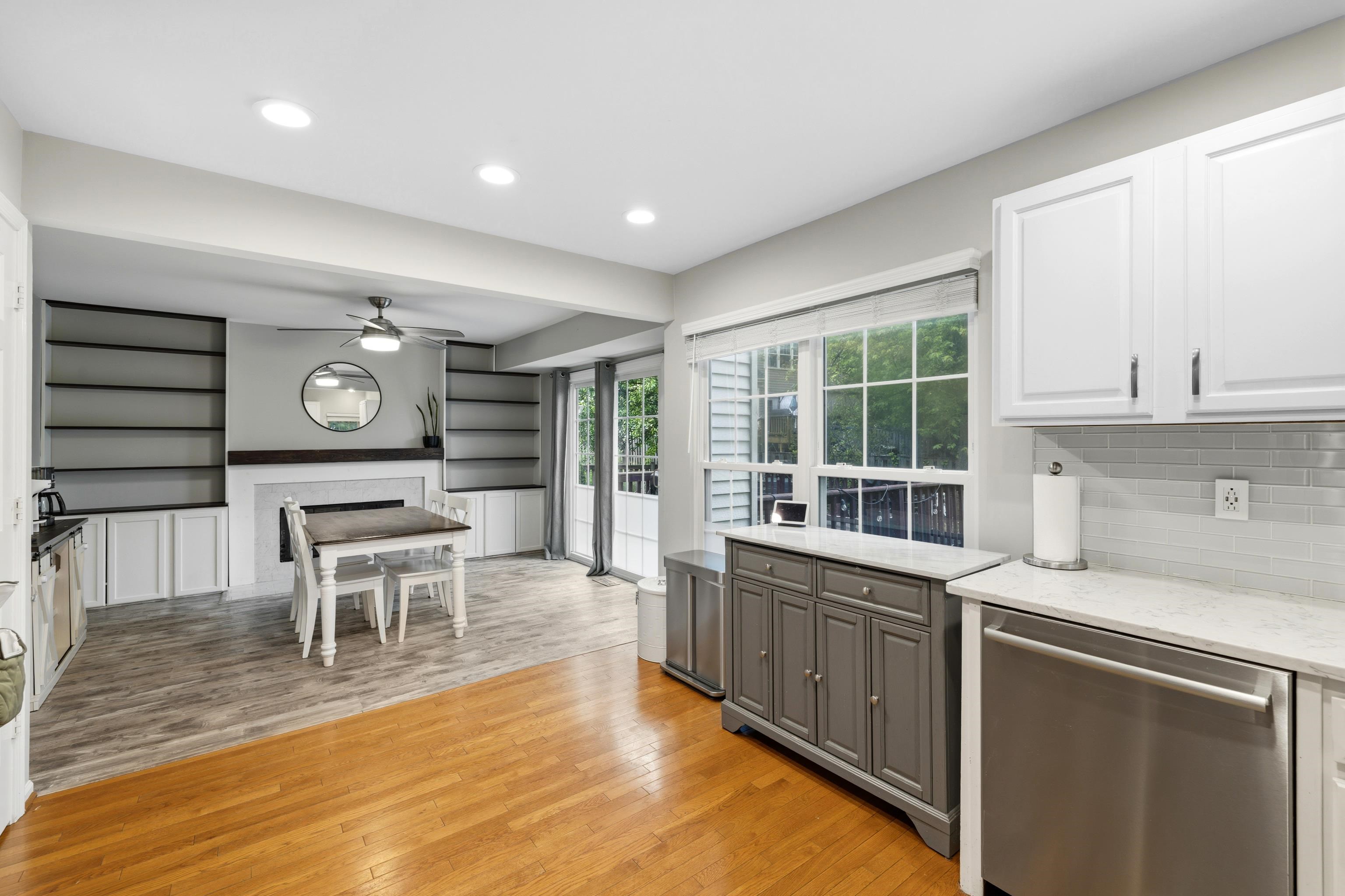 423 FOXRIDGE DR SW, LEESBURG, Virginia 20175, 3 Bedrooms Bedrooms, ,3 BathroomsBathrooms,Residential,423 FOXRIDGE DR SW,676241 MLS # 676241