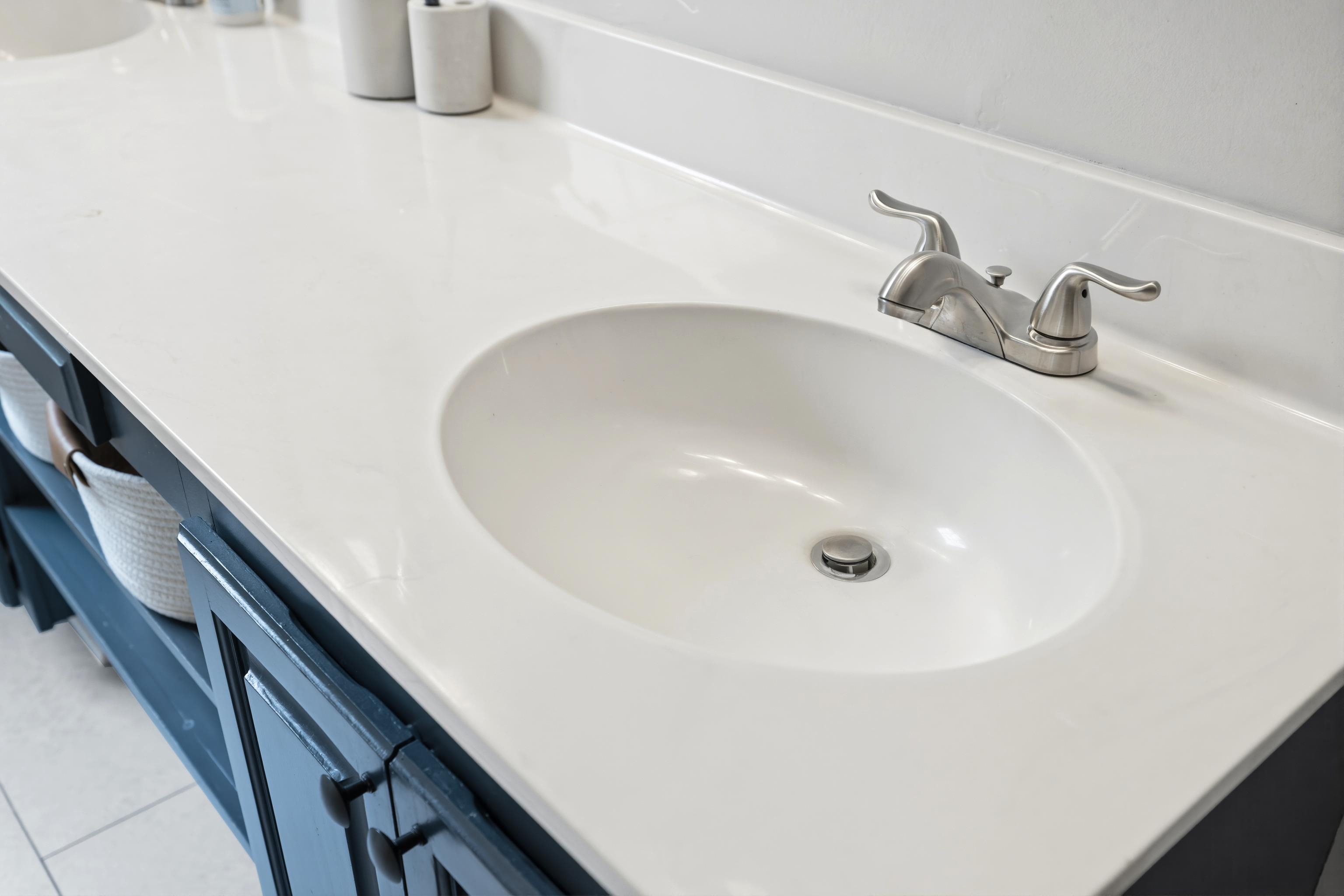 423 FOXRIDGE DR SW, LEESBURG, Virginia 20175, 3 Bedrooms Bedrooms, ,3 BathroomsBathrooms,Residential,423 FOXRIDGE DR SW,676241 MLS # 676241