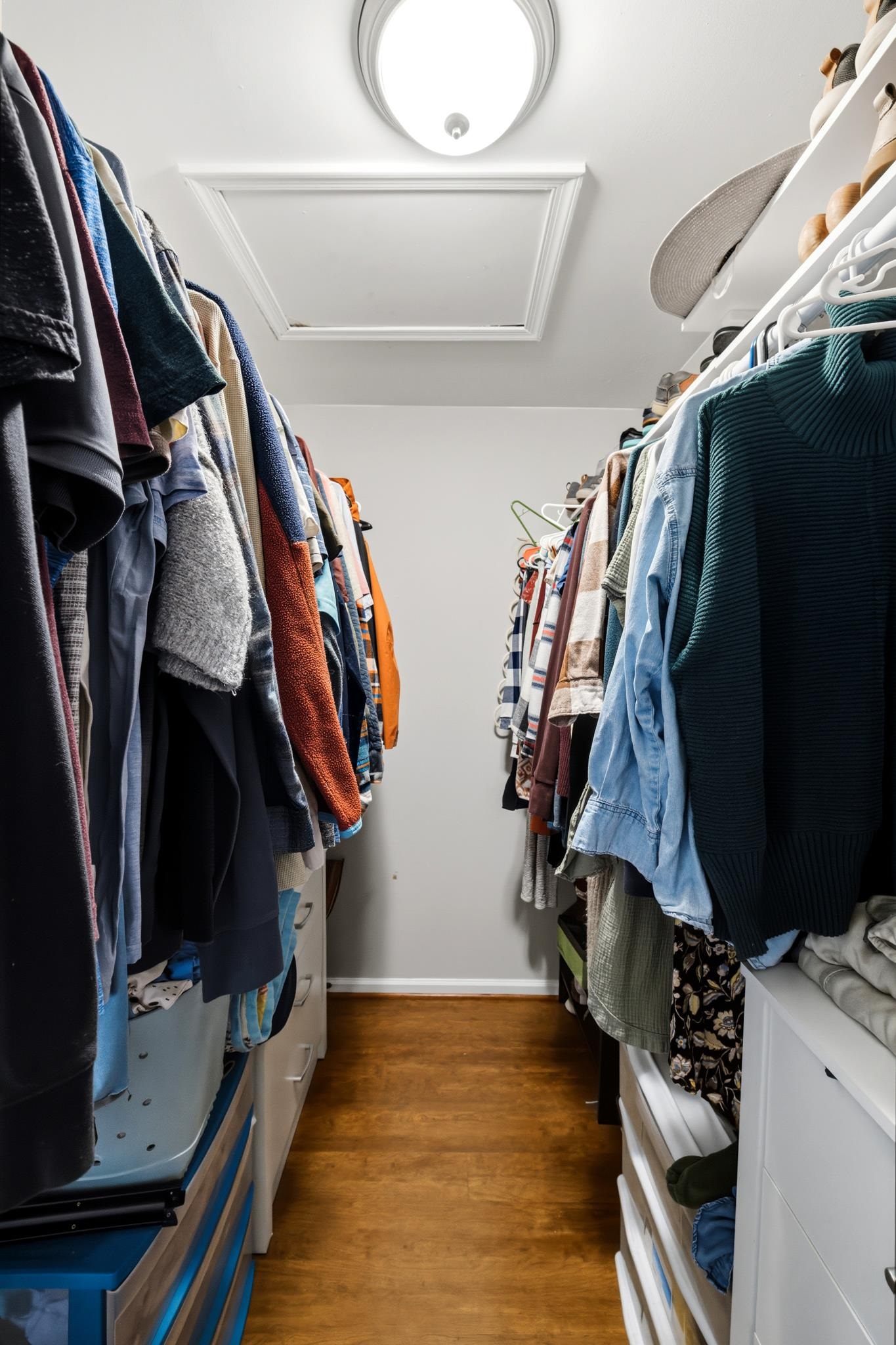 423 FOXRIDGE DR SW, LEESBURG, Virginia 20175, 3 Bedrooms Bedrooms, ,3 BathroomsBathrooms,Residential,423 FOXRIDGE DR SW,676241 MLS # 676241