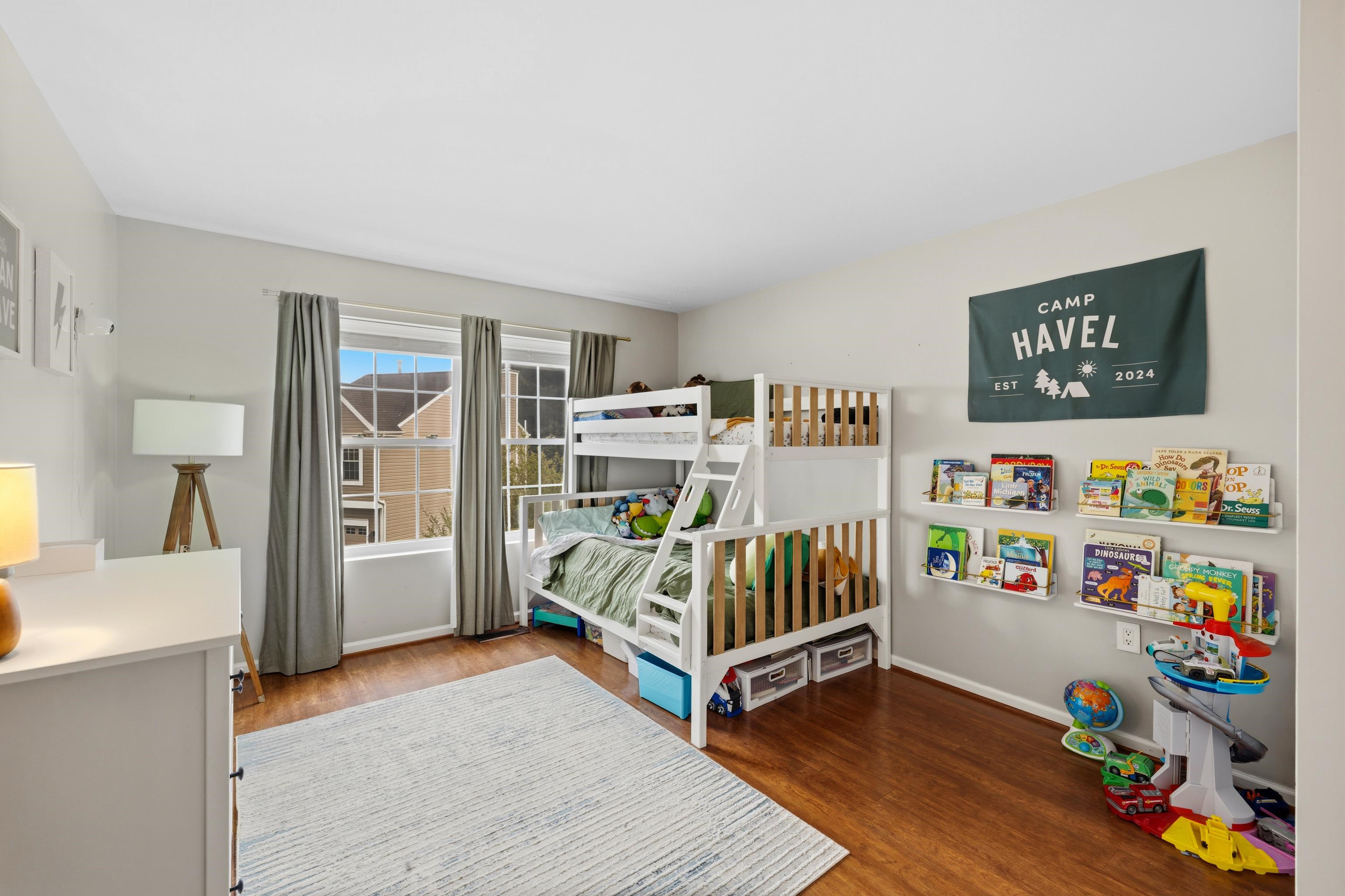 423 FOXRIDGE DR SW, LEESBURG, Virginia 20175, 3 Bedrooms Bedrooms, ,3 BathroomsBathrooms,Residential,423 FOXRIDGE DR SW,676241 MLS # 676241