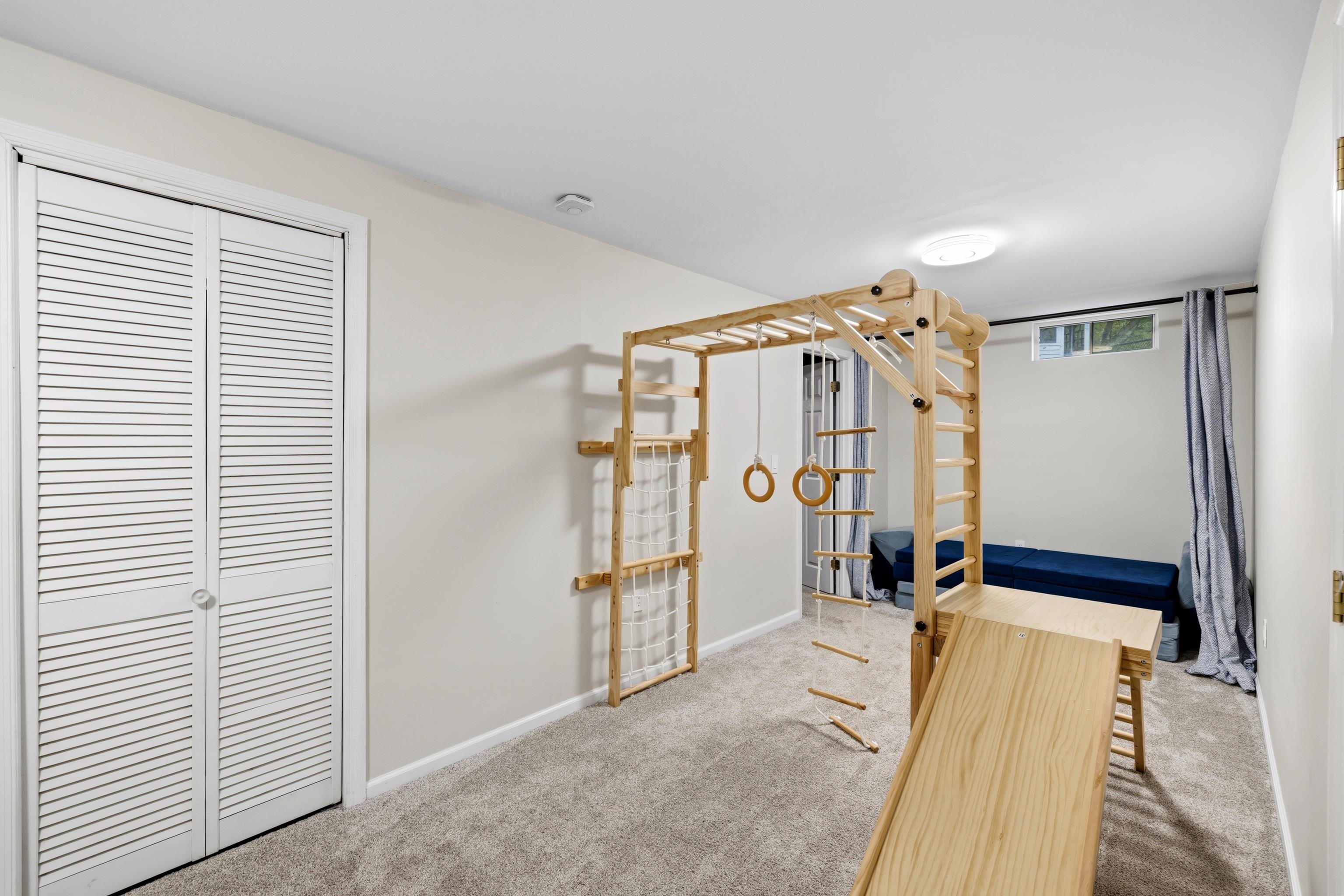 423 FOXRIDGE DR SW, LEESBURG, Virginia 20175, 3 Bedrooms Bedrooms, ,3 BathroomsBathrooms,Residential,423 FOXRIDGE DR SW,676241 MLS # 676241