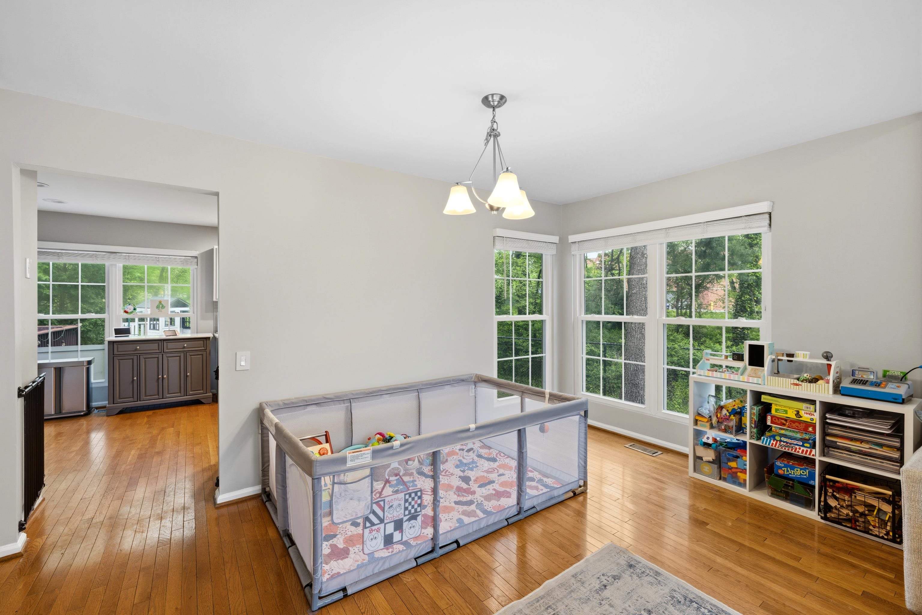 423 FOXRIDGE DR SW, LEESBURG, Virginia 20175, 3 Bedrooms Bedrooms, ,3 BathroomsBathrooms,Residential,423 FOXRIDGE DR SW,676241 MLS # 676241