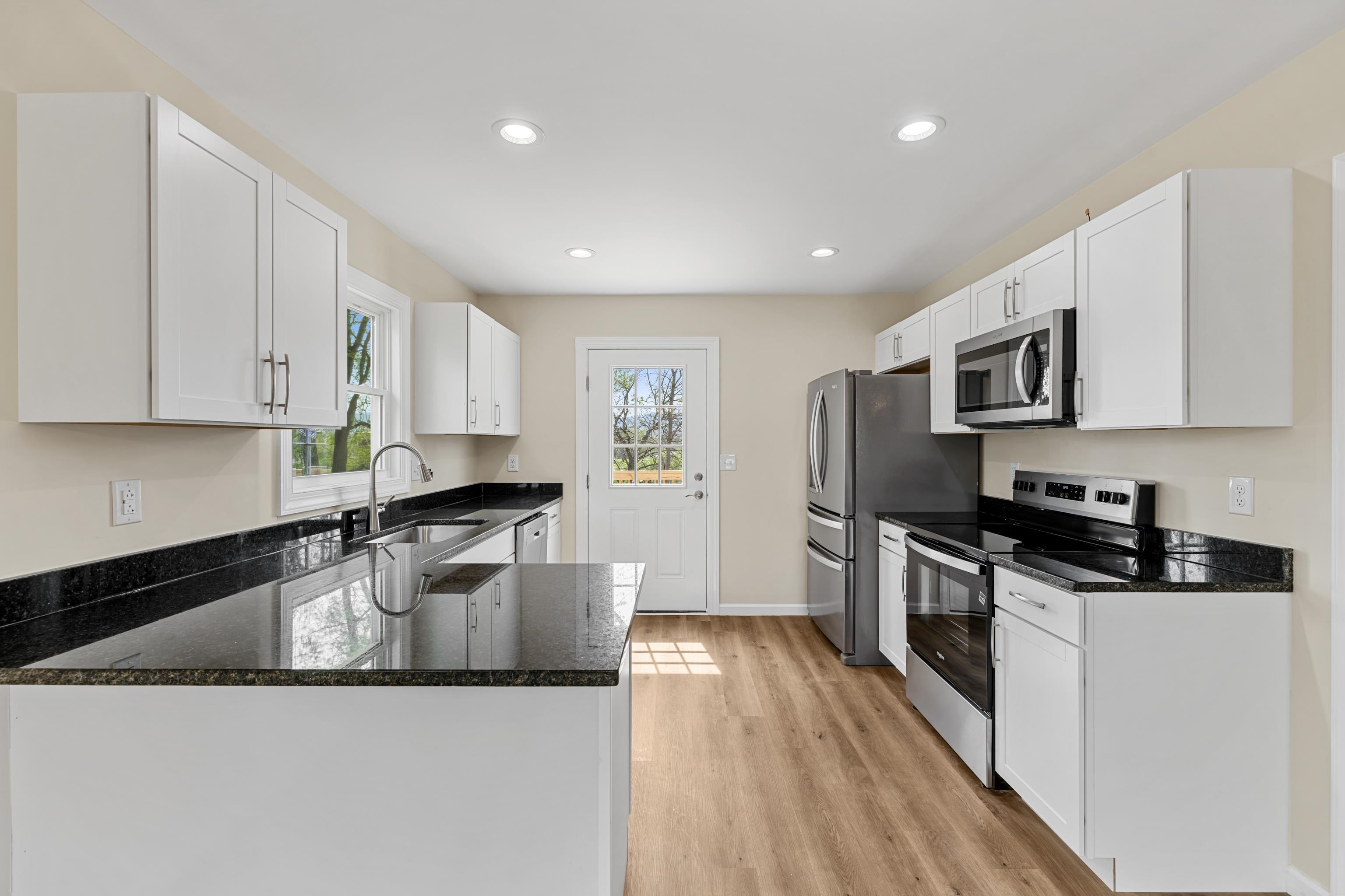 7 WEST HIGH ST, STUARTS DRAFT, Virginia 24477, 3 Bedrooms Bedrooms, ,2 BathroomsBathrooms,Residential,7 WEST HIGH ST,676243 MLS # 676243