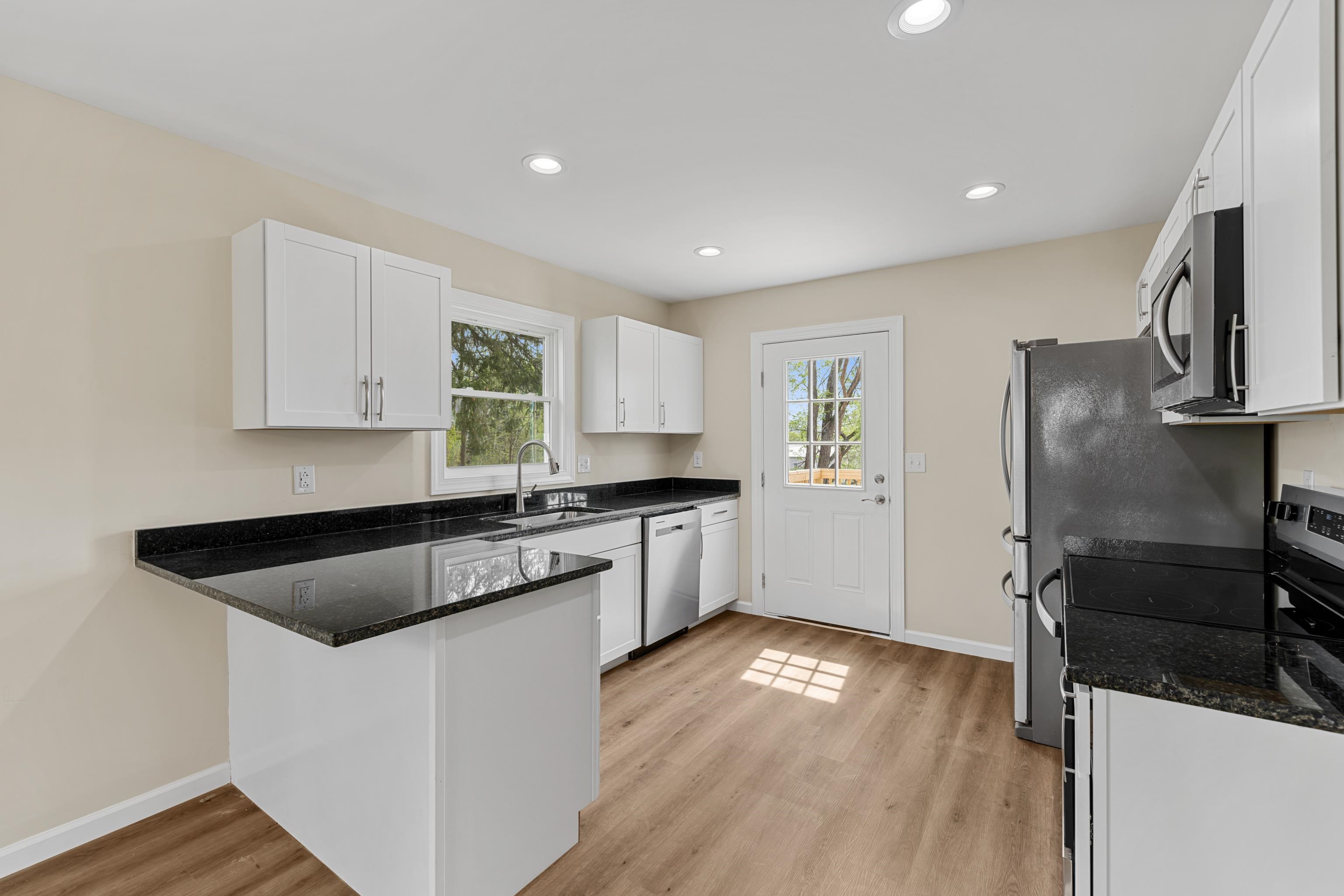 7 WEST HIGH ST, STUARTS DRAFT, Virginia 24477, 3 Bedrooms Bedrooms, ,2 BathroomsBathrooms,Residential,7 WEST HIGH ST,676243 MLS # 676243