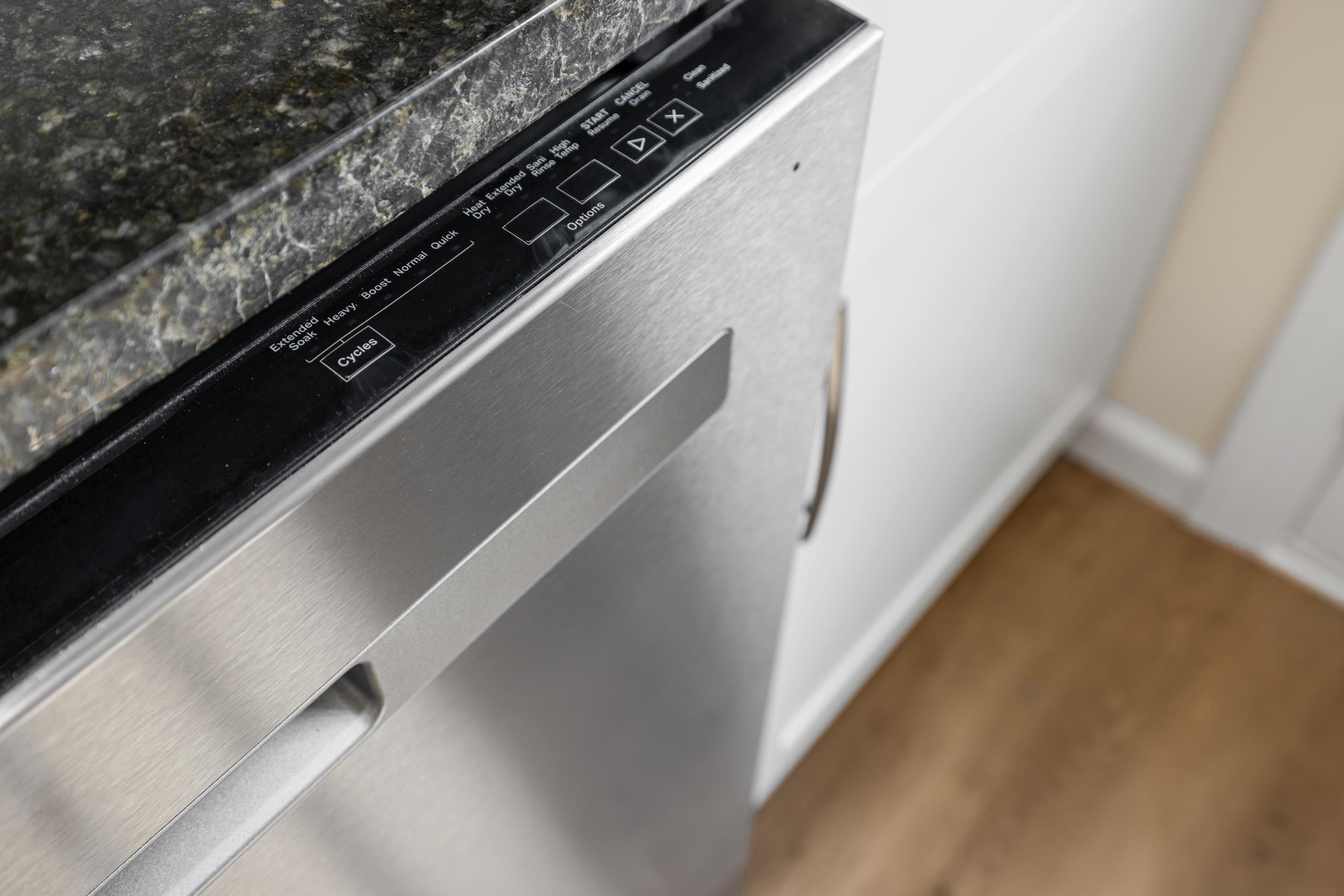 7 WEST HIGH ST, STUARTS DRAFT, Virginia 24477, 3 Bedrooms Bedrooms, ,2 BathroomsBathrooms,Residential,7 WEST HIGH ST,676243 MLS # 676243