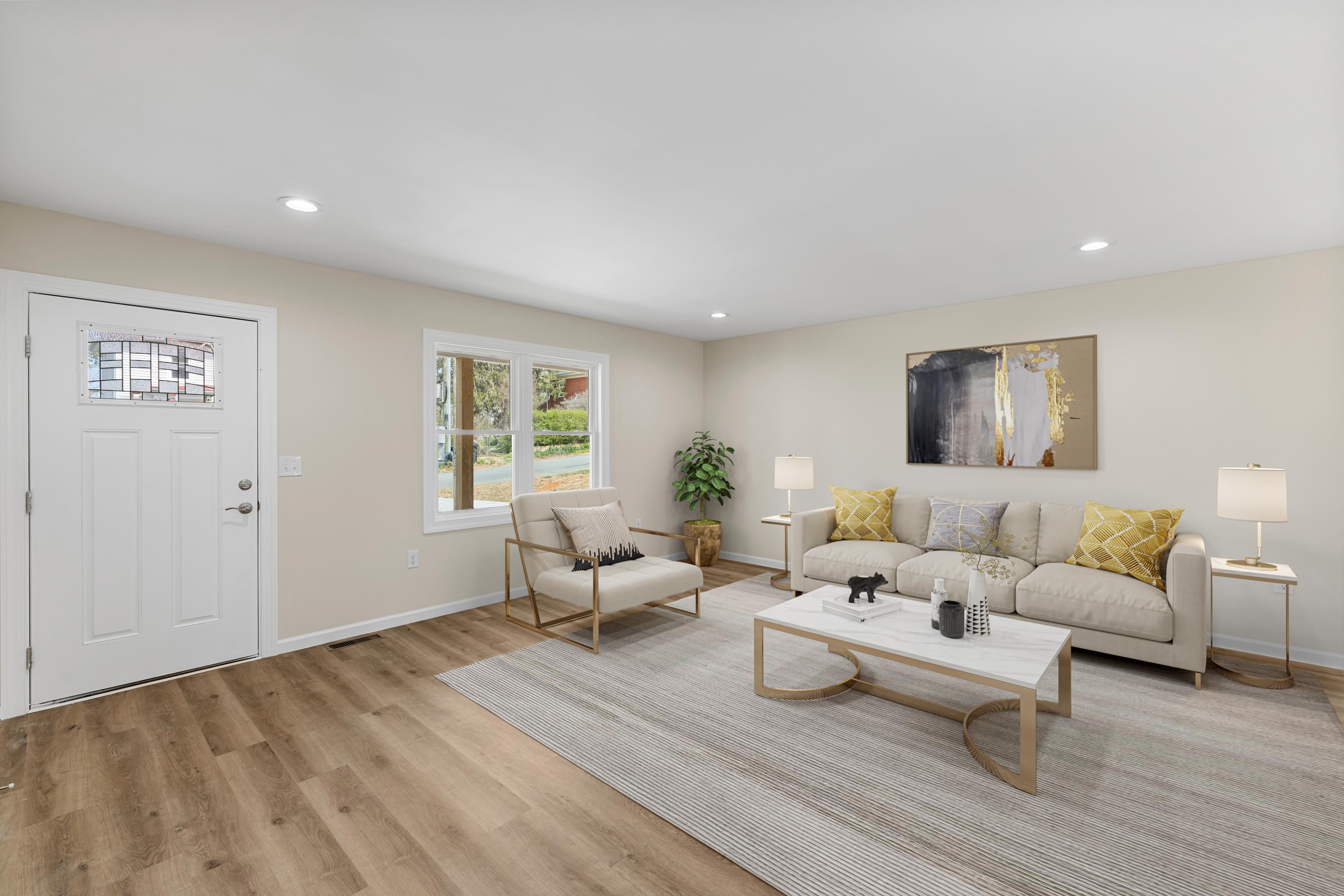 7 WEST HIGH ST, STUARTS DRAFT, Virginia 24477, 3 Bedrooms Bedrooms, ,2 BathroomsBathrooms,Residential,7 WEST HIGH ST,676243 MLS # 676243