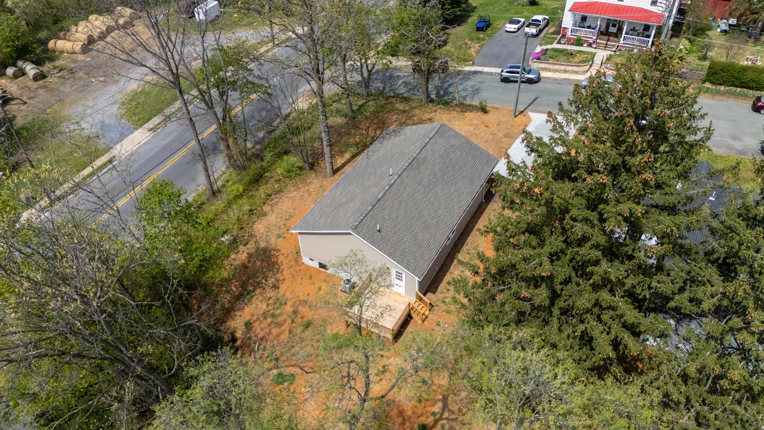 7 WEST HIGH ST, STUARTS DRAFT, Virginia 24477, 3 Bedrooms Bedrooms, ,2 BathroomsBathrooms,Residential,7 WEST HIGH ST,676243 MLS # 676243