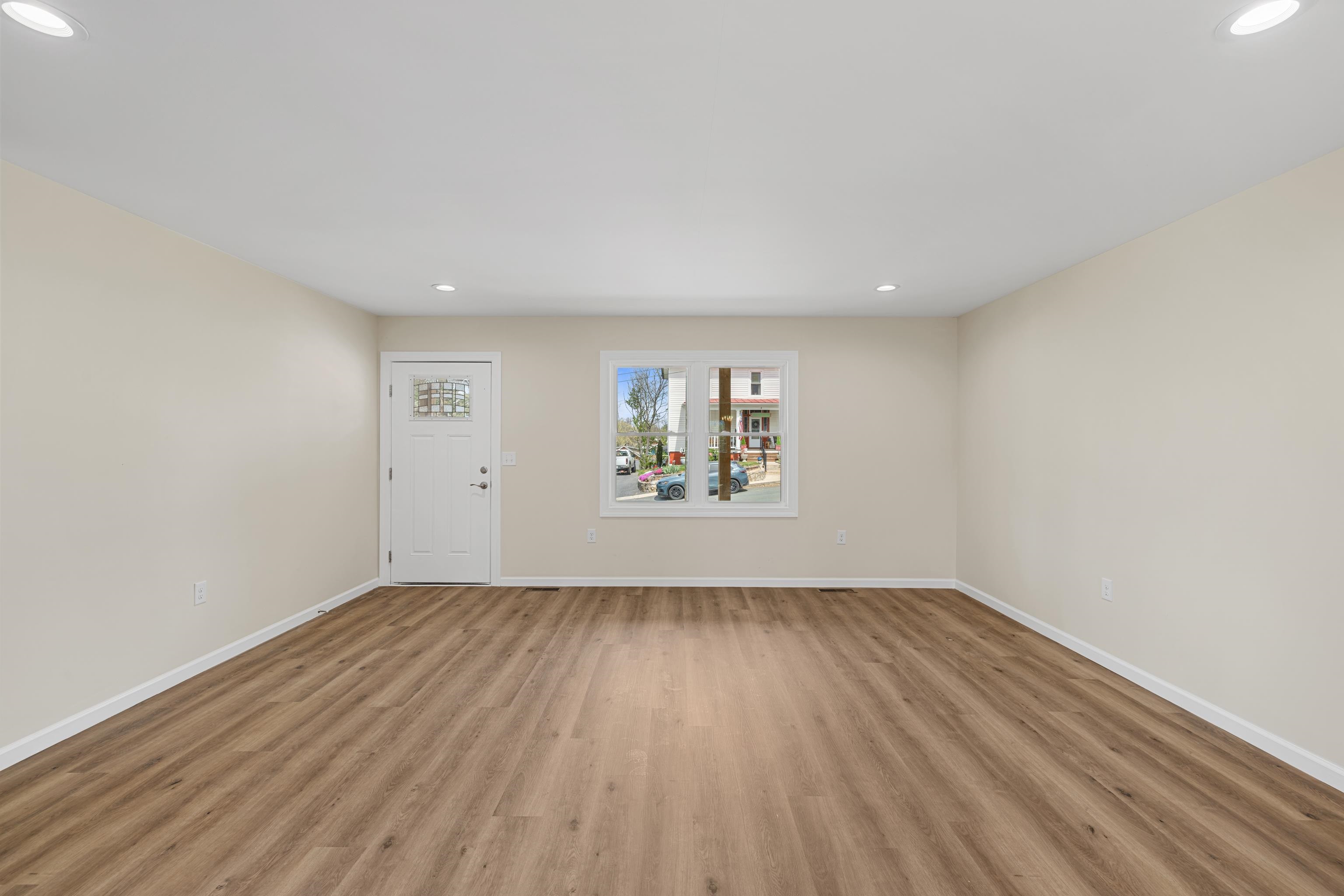 7 WEST HIGH ST, STUARTS DRAFT, Virginia 24477, 3 Bedrooms Bedrooms, ,2 BathroomsBathrooms,Residential,7 WEST HIGH ST,676243 MLS # 676243