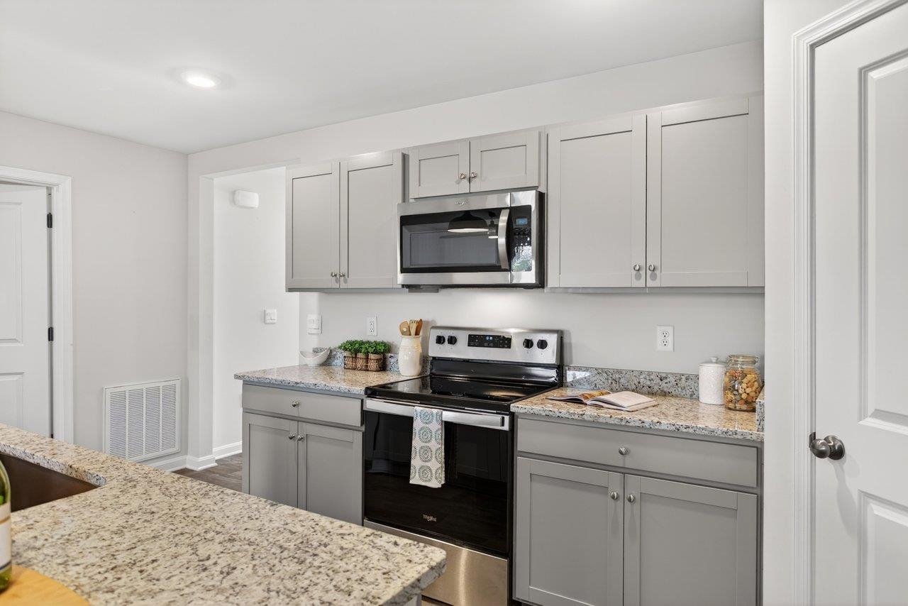 345 MESA CT, BROADWAY, Virginia 22815, 4 Bedrooms Bedrooms, ,2 BathroomsBathrooms,Residential,345 MESA CT,676245 MLS # 676245