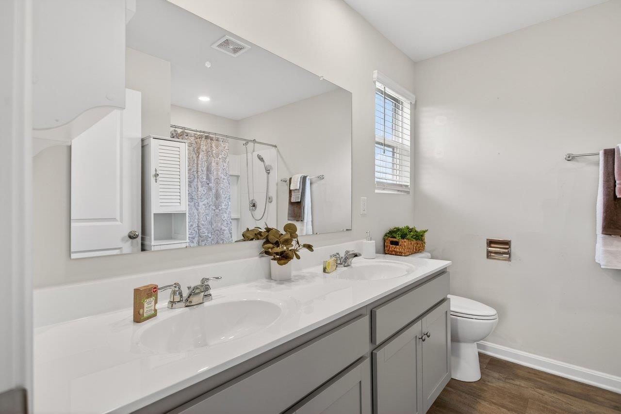 345 MESA CT, BROADWAY, Virginia 22815, 4 Bedrooms Bedrooms, ,2 BathroomsBathrooms,Residential,345 MESA CT,676245 MLS # 676245