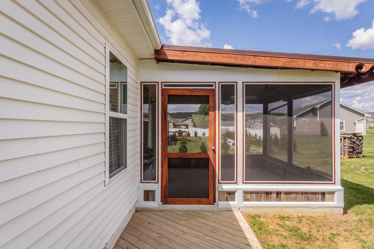 345 MESA CT, BROADWAY, Virginia 22815, 4 Bedrooms Bedrooms, ,2 BathroomsBathrooms,Residential,345 MESA CT,676245 MLS # 676245