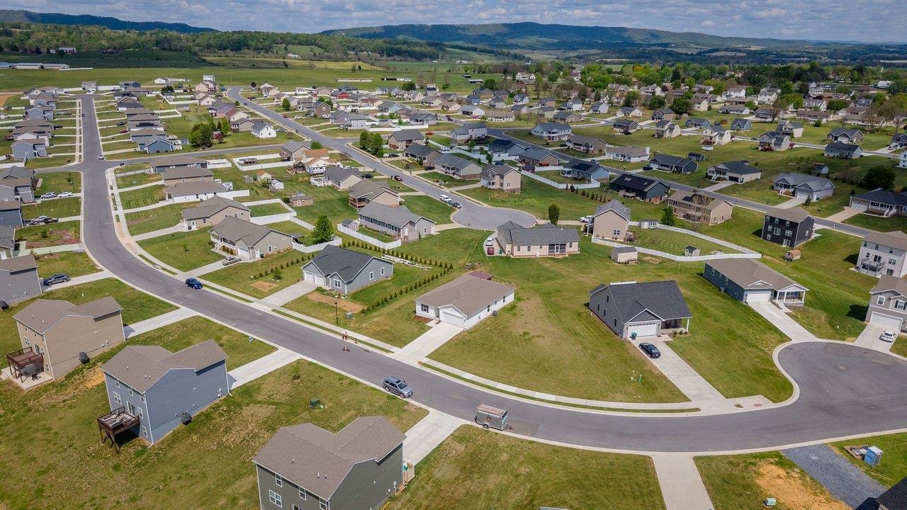 345 MESA CT, BROADWAY, Virginia 22815, 4 Bedrooms Bedrooms, ,2 BathroomsBathrooms,Residential,345 MESA CT,676245 MLS # 676245