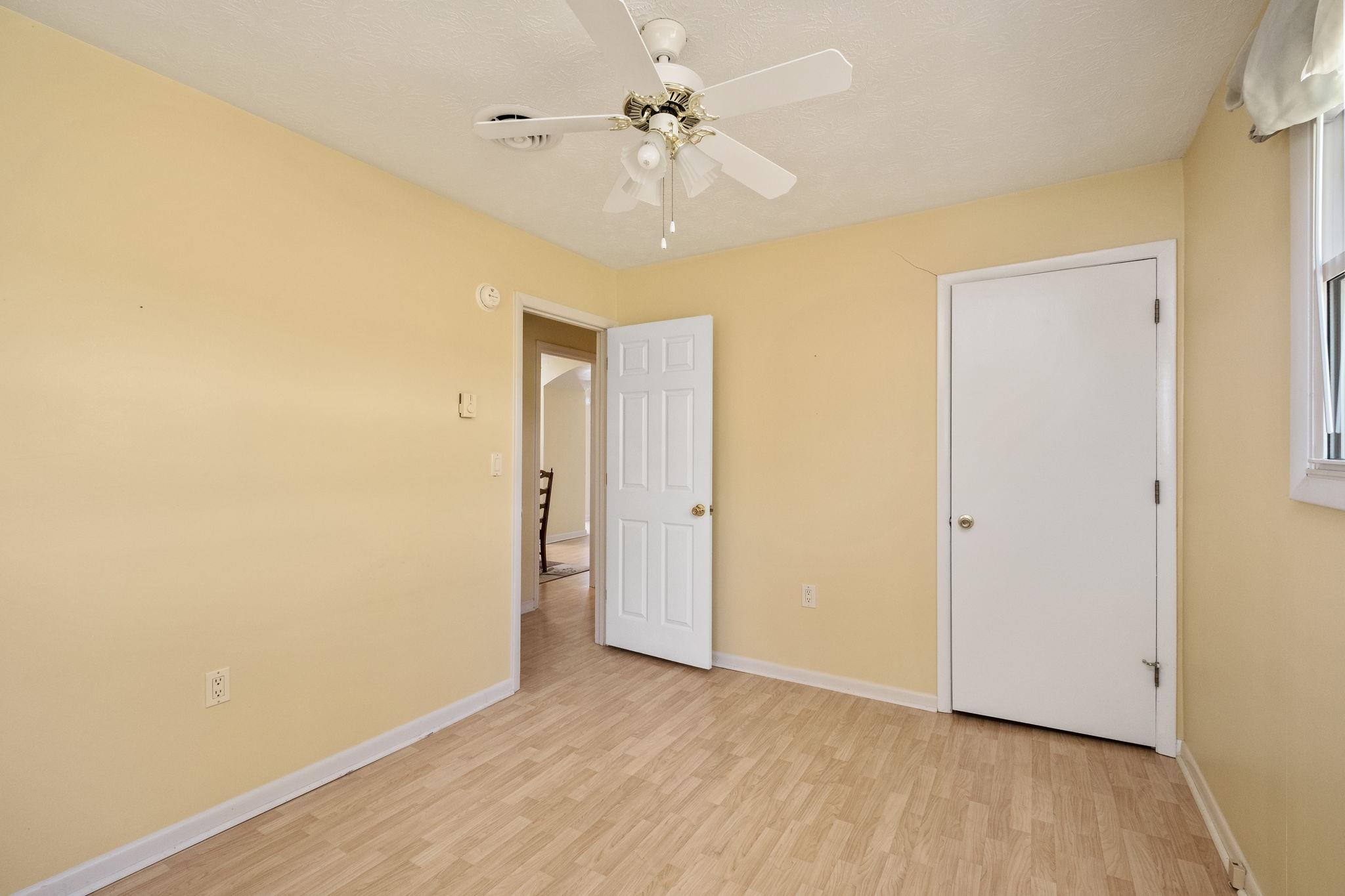 161 E RIVERSIDE DR, TIMBERVILLE, Virginia 22853, 2 Bedrooms Bedrooms, ,1 BathroomBathrooms,Residential,161 E RIVERSIDE DR,676247 MLS # 676247