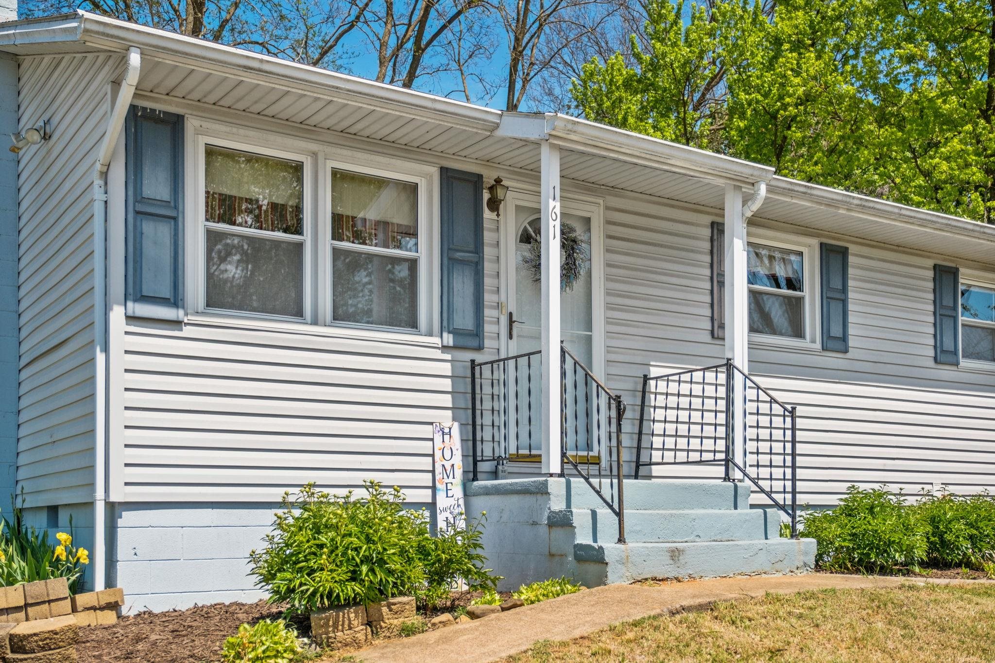 161 E RIVERSIDE DR, TIMBERVILLE, Virginia 22853, 2 Bedrooms Bedrooms, ,1 BathroomBathrooms,Residential,161 E RIVERSIDE DR,676247 MLS # 676247