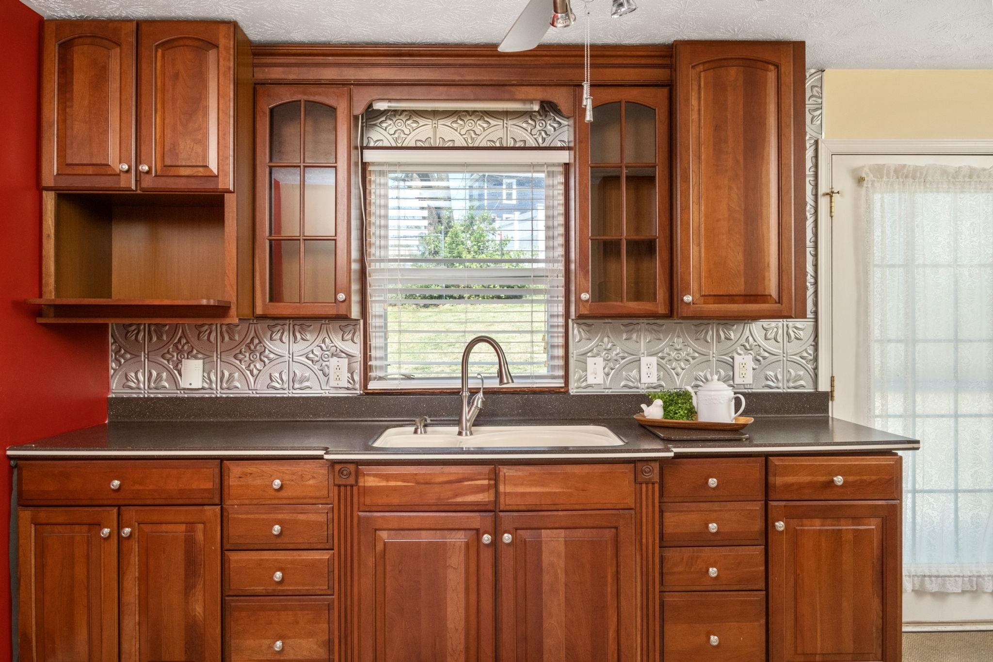 161 E RIVERSIDE DR, TIMBERVILLE, Virginia 22853, 2 Bedrooms Bedrooms, ,1 BathroomBathrooms,Residential,161 E RIVERSIDE DR,676247 MLS # 676247