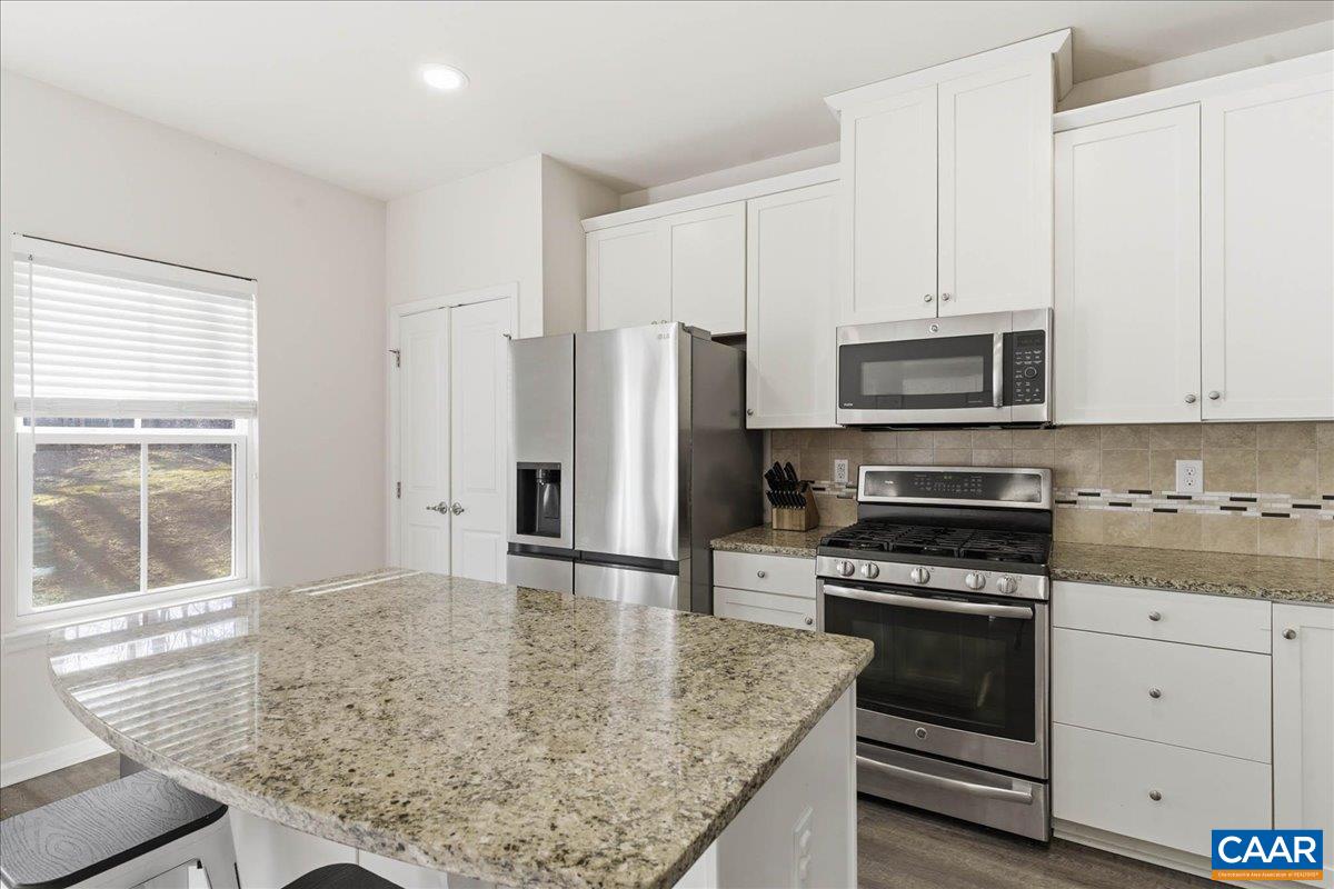 2054 BETHPAGE CT, CHARLOTTESVILLE, Virginia 22901, 3 Bedrooms Bedrooms, ,2 BathroomsBathrooms,Residential,2054 BETHPAGE CT,676248 MLS # 676248