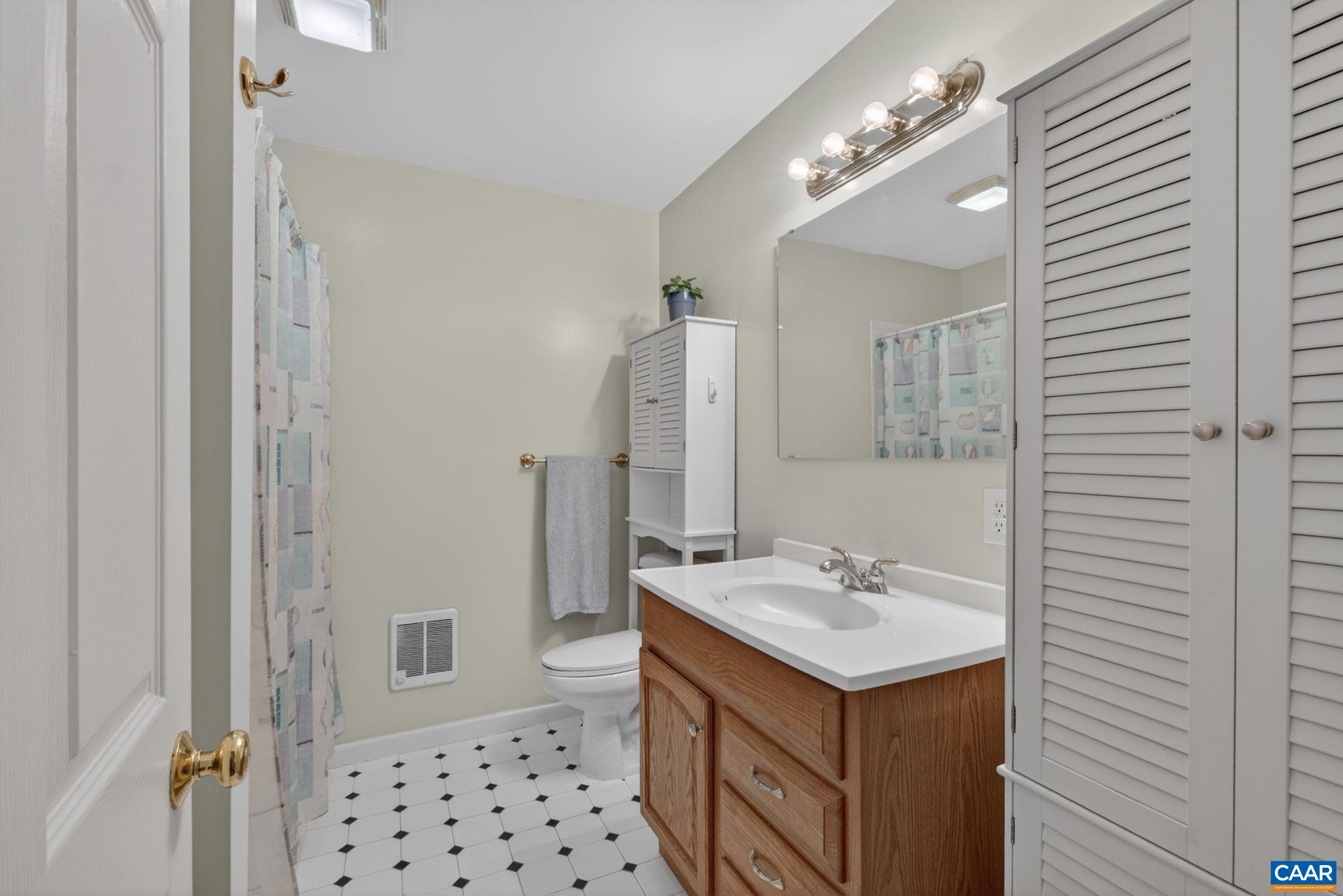 1250 TEMPLETON CIR, EARLYSVILLE, Virginia 22936, 6 Bedrooms Bedrooms, ,4 BathroomsBathrooms,Residential,1250 TEMPLETON CIR,676249 MLS # 676249