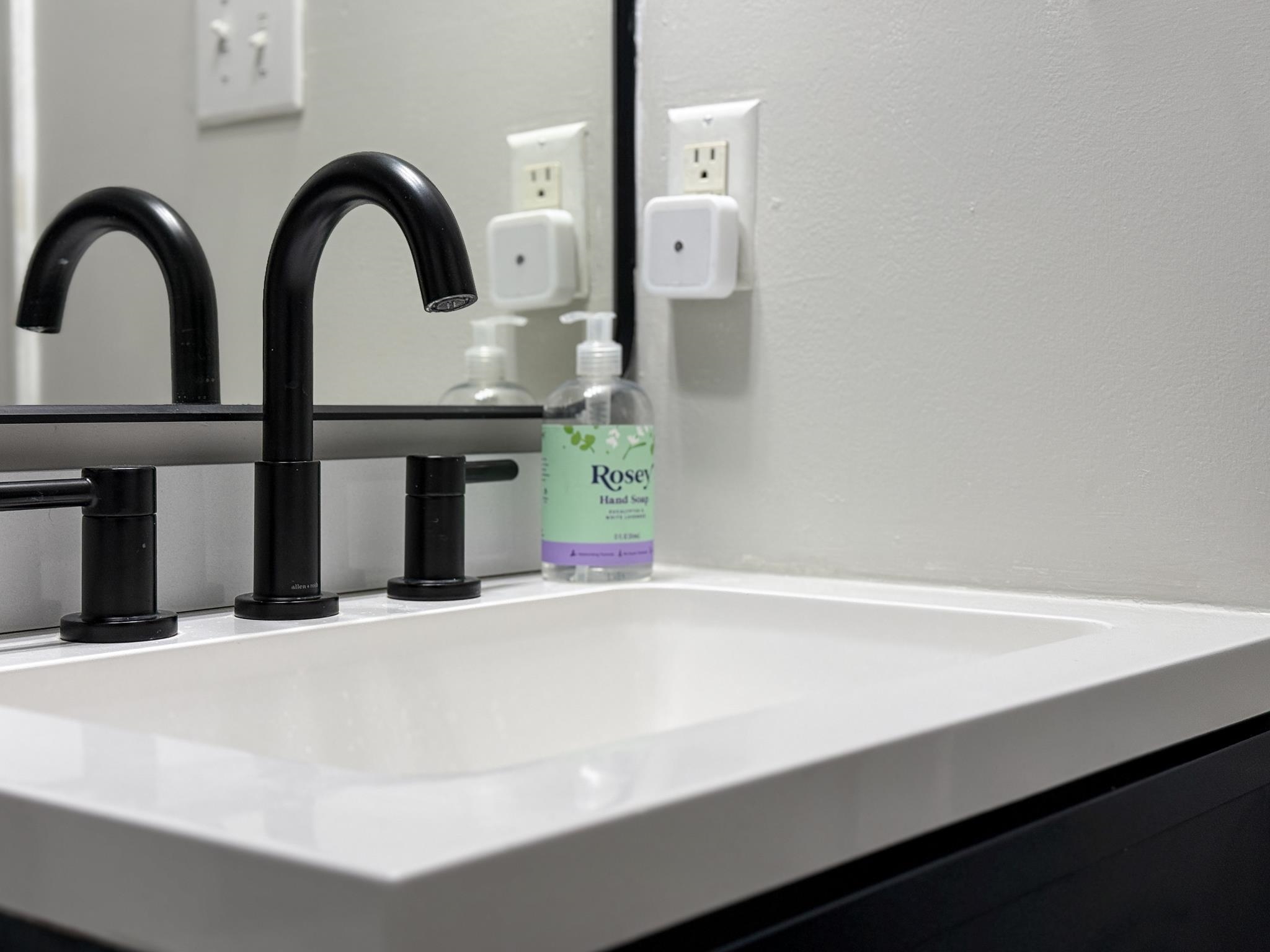 42 CANTON LN, STUARTS DRAFT, Virginia 24477, 4 Bedrooms Bedrooms, ,2 BathroomsBathrooms,Residential,42 CANTON LN,676250 MLS # 676250