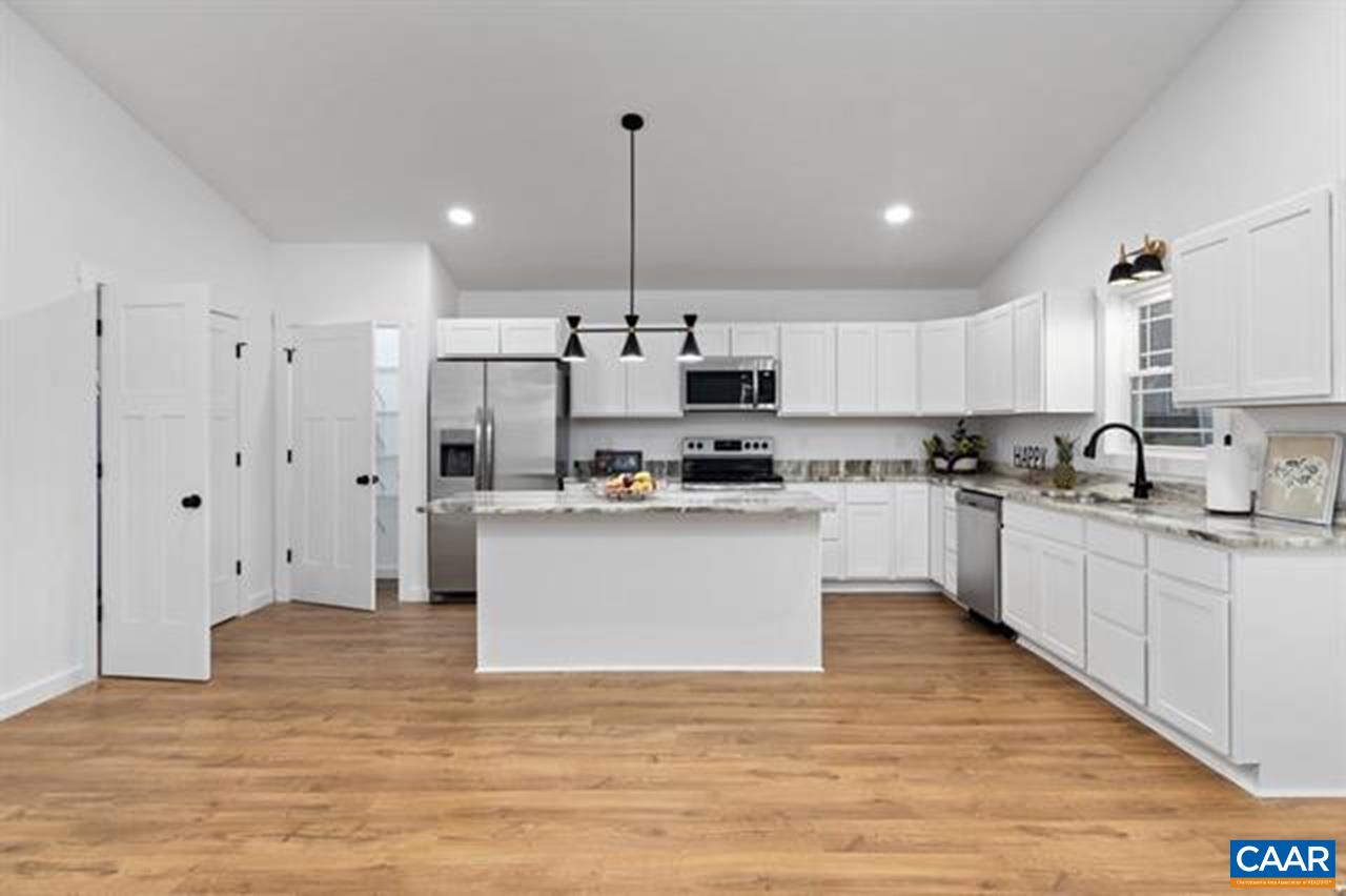 1015 GARDNER ST, WAYNESBORO, Virginia 22980, 3 Bedrooms Bedrooms, ,2 BathroomsBathrooms,Residential,1015 GARDNER ST,676251 MLS # 676251