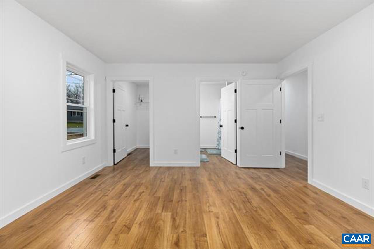 1015 GARDNER ST, WAYNESBORO, Virginia 22980, 3 Bedrooms Bedrooms, ,2 BathroomsBathrooms,Residential,1015 GARDNER ST,676251 MLS # 676251