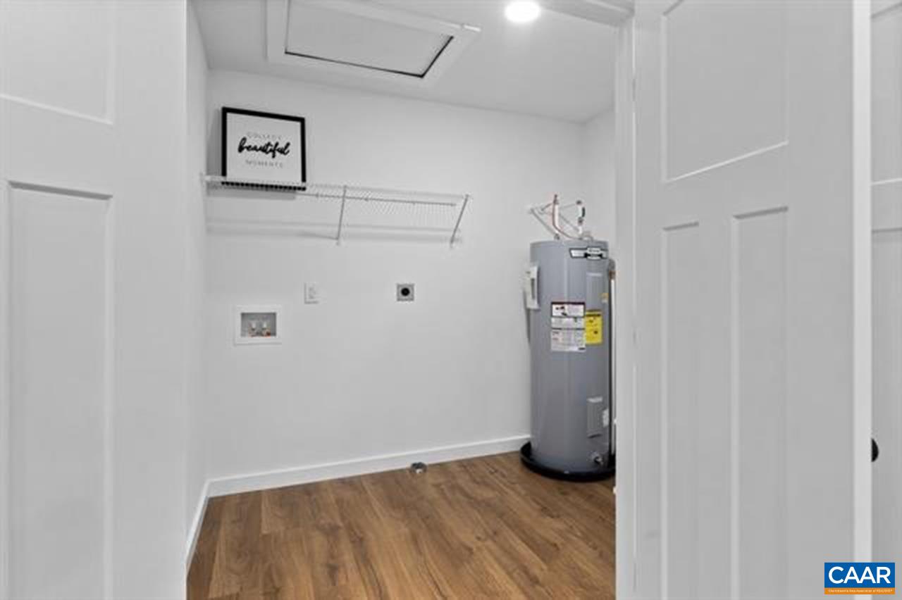 1015 GARDNER ST, WAYNESBORO, Virginia 22980, 3 Bedrooms Bedrooms, ,2 BathroomsBathrooms,Residential,1015 GARDNER ST,676251 MLS # 676251