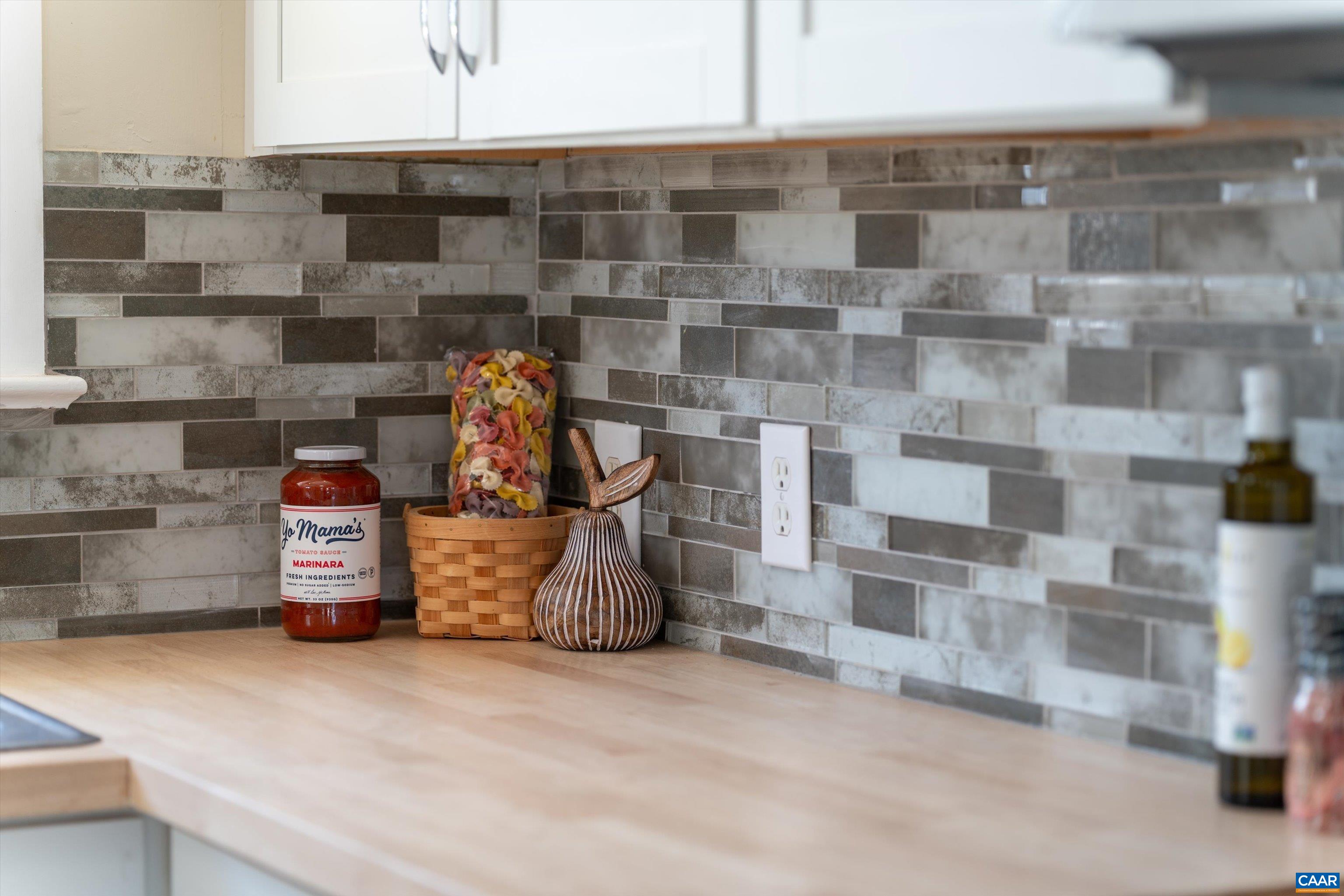 124 JAMES AVE, WAYNESBORO, Virginia 22980, 3 Bedrooms Bedrooms, ,1 BathroomBathrooms,Residential,124 JAMES AVE,676253 MLS # 676253