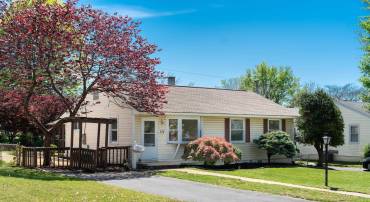 124 JAMES AVE, WAYNESBORO, Virginia 22980, 3 Bedrooms Bedrooms, ,1 BathroomBathrooms,Residential,124 JAMES AVE,676253 MLS # 676253