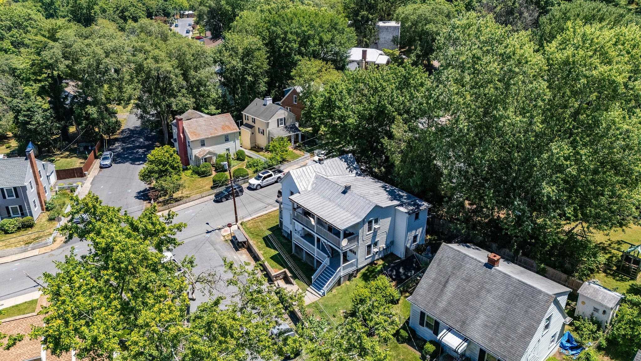 650 ALLEGHANY AVE, STAUNTON, Virginia 24401, ,Residential,650 ALLEGHANY AVE,676259 MLS # 676259