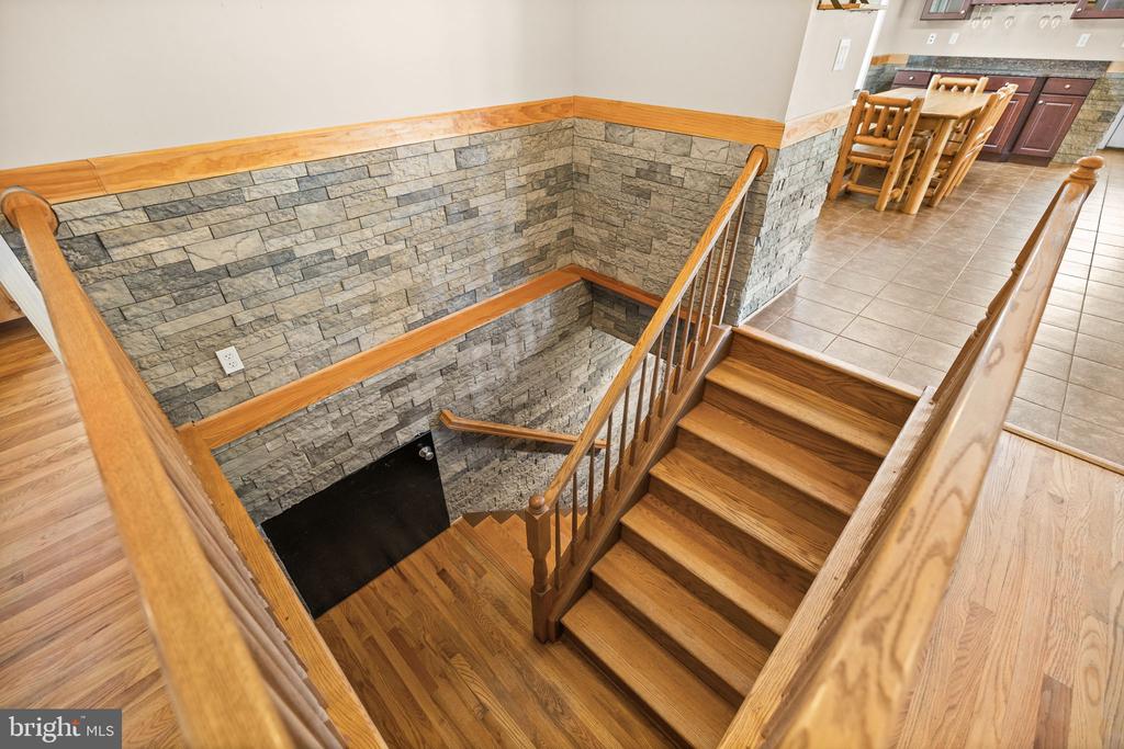 12615 POST OAK RD, SPOTSYLVANIA, Virginia 22551, 3 Bedrooms Bedrooms, ,3 BathroomsBathrooms,Residential,12615 POST OAK RD,VASP2039676 MLS # VASP2039676