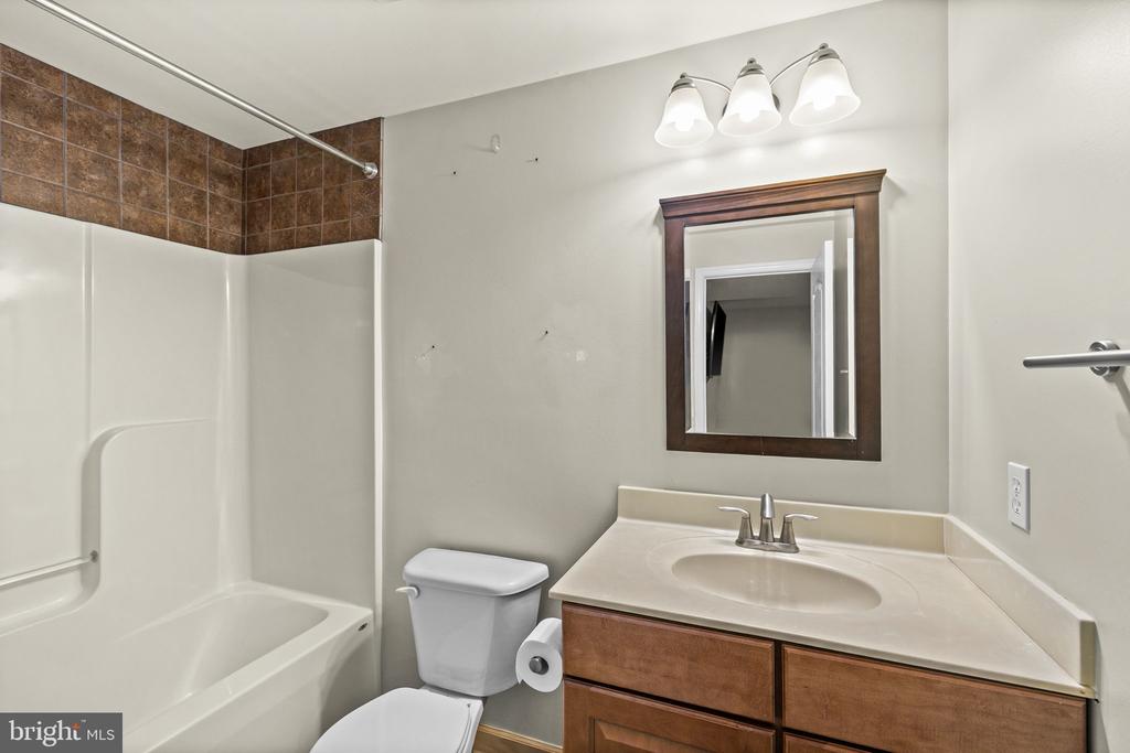 12615 POST OAK RD, SPOTSYLVANIA, Virginia 22551, 3 Bedrooms Bedrooms, ,3 BathroomsBathrooms,Residential,12615 POST OAK RD,VASP2039676 MLS # VASP2039676