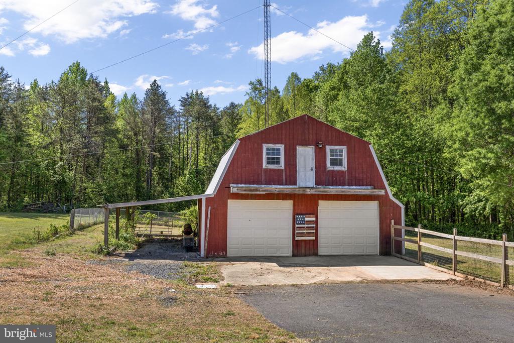 12615 POST OAK RD, SPOTSYLVANIA, Virginia 22551, 3 Bedrooms Bedrooms, ,3 BathroomsBathrooms,Residential,12615 POST OAK RD,VASP2039676 MLS # VASP2039676