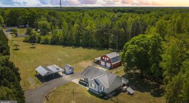 12615 POST OAK RD, SPOTSYLVANIA, Virginia 22551, 3 Bedrooms Bedrooms, ,3 BathroomsBathrooms,Residential,12615 POST OAK RD,VASP2039676 MLS # VASP2039676