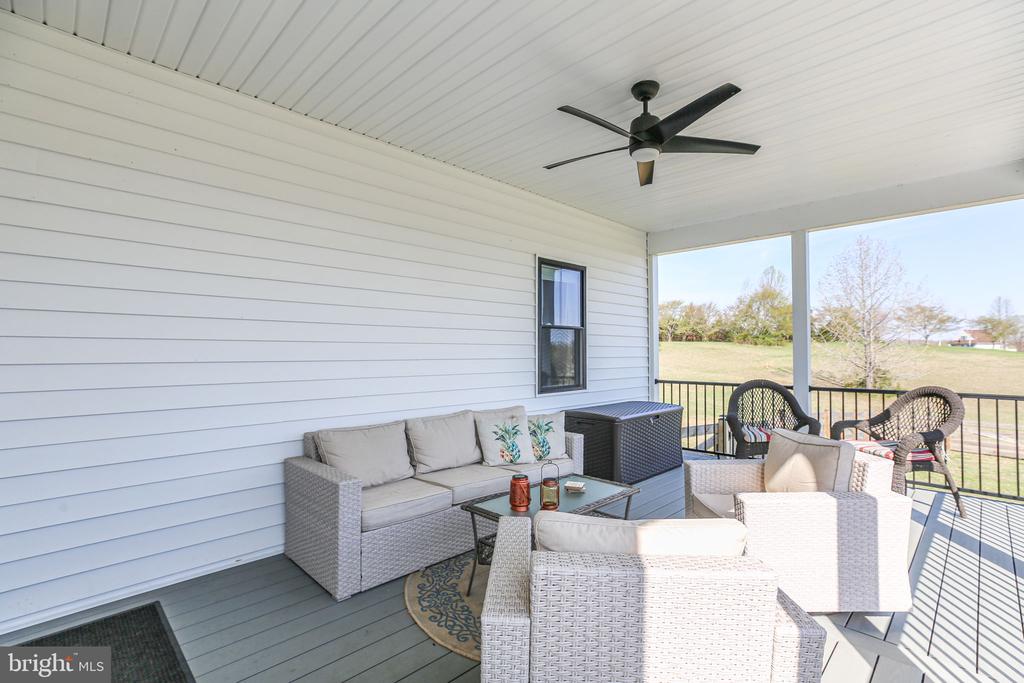 244 SECLUSION SHORES DR, MINERAL, Virginia 23117, 3 Bedrooms Bedrooms, ,2 BathroomsBathrooms,Residential,244 SECLUSION SHORES DR,VALA2009540 MLS # VALA2009540