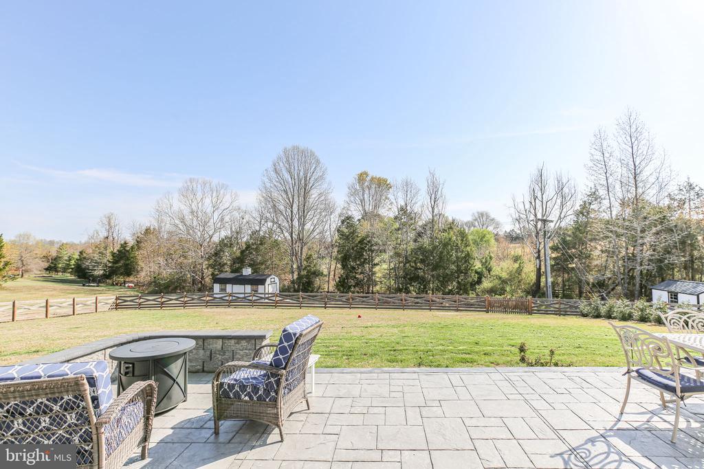 244 SECLUSION SHORES DR, MINERAL, Virginia 23117, 3 Bedrooms Bedrooms, ,2 BathroomsBathrooms,Residential,244 SECLUSION SHORES DR,VALA2009540 MLS # VALA2009540