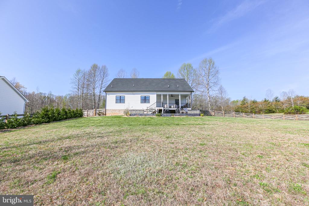 244 SECLUSION SHORES DR, MINERAL, Virginia 23117, 3 Bedrooms Bedrooms, ,2 BathroomsBathrooms,Residential,244 SECLUSION SHORES DR,VALA2009540 MLS # VALA2009540