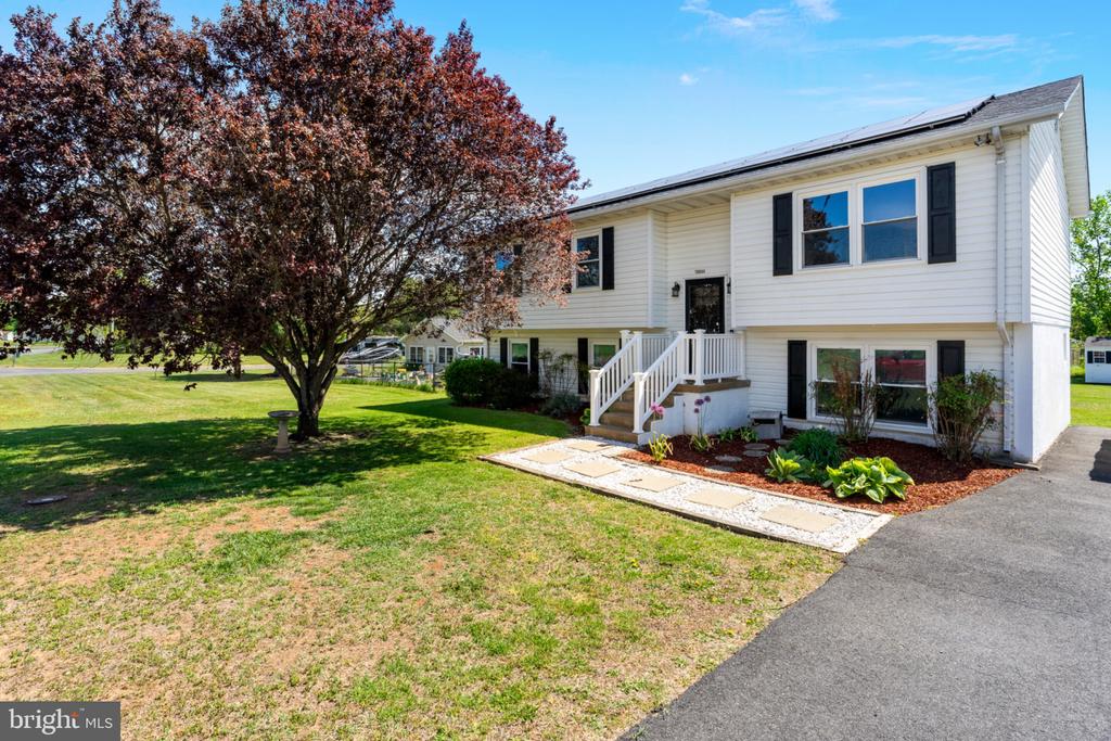 10844 BLAKE LN, BEALETON, Virginia 22712, 5 Bedrooms Bedrooms, ,3 BathroomsBathrooms,Residential,10844 BLAKE LN,VAFQ2021528 MLS # VAFQ2021528