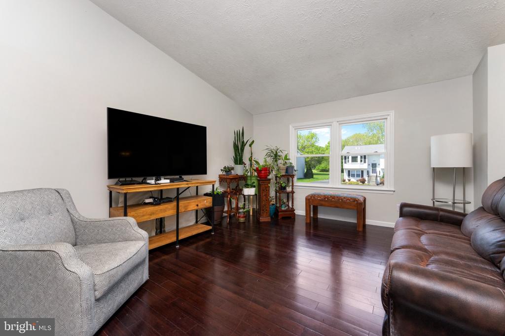 10844 BLAKE LN, BEALETON, Virginia 22712, 5 Bedrooms Bedrooms, ,3 BathroomsBathrooms,Residential,10844 BLAKE LN,VAFQ2021528 MLS # VAFQ2021528