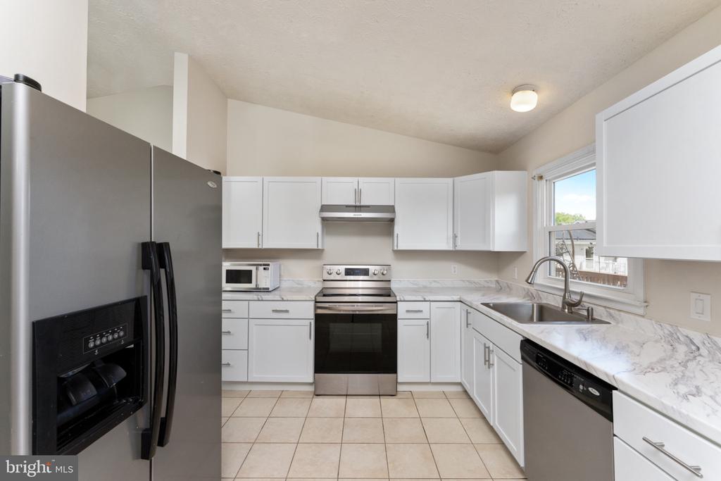 10844 BLAKE LN, BEALETON, Virginia 22712, 5 Bedrooms Bedrooms, ,3 BathroomsBathrooms,Residential,10844 BLAKE LN,VAFQ2021528 MLS # VAFQ2021528