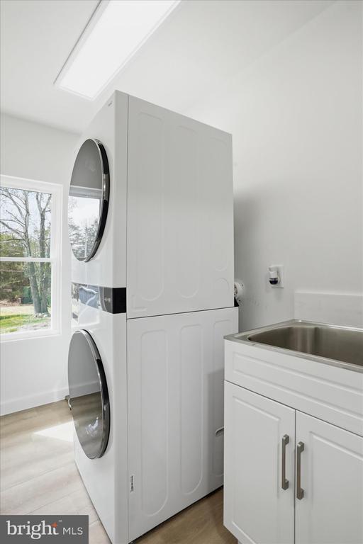 2502 HOLLY SPRINGS, AMISSVILLE, Virginia 20106, 4 Bedrooms Bedrooms, ,3 BathroomsBathrooms,Residential,2502 HOLLY SPRINGS,VACU2013304 MLS # VACU2013304