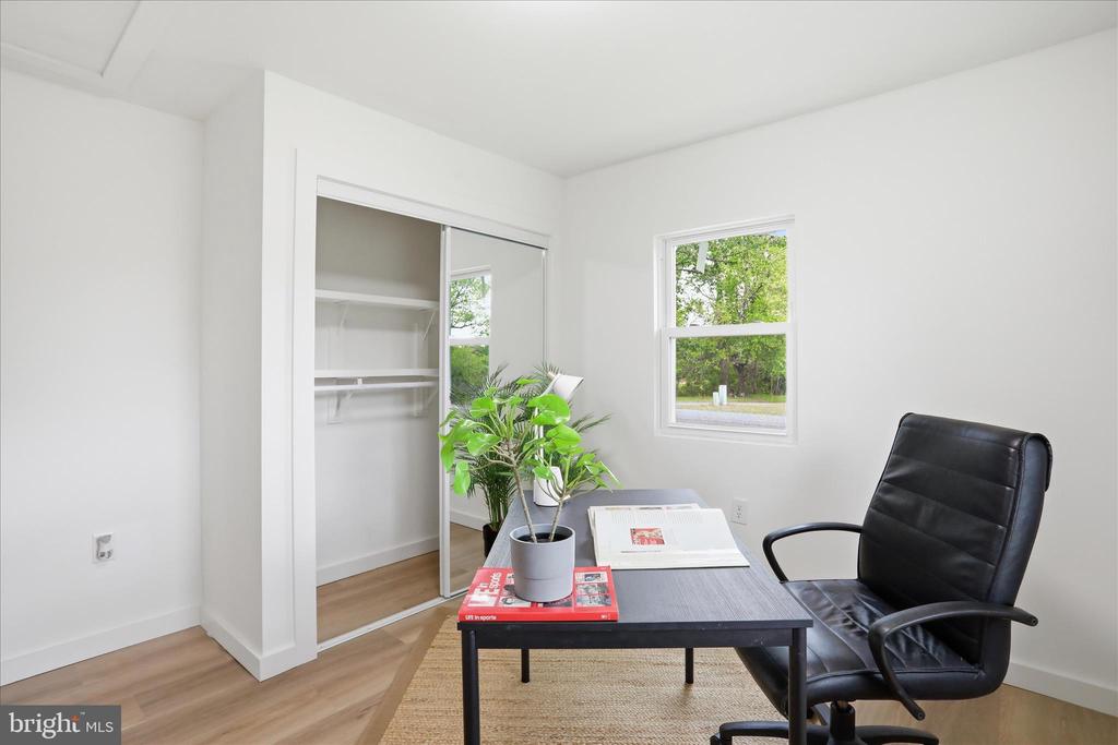 2502 HOLLY SPRINGS, AMISSVILLE, Virginia 20106, 4 Bedrooms Bedrooms, ,3 BathroomsBathrooms,Residential,2502 HOLLY SPRINGS,VACU2013304 MLS # VACU2013304