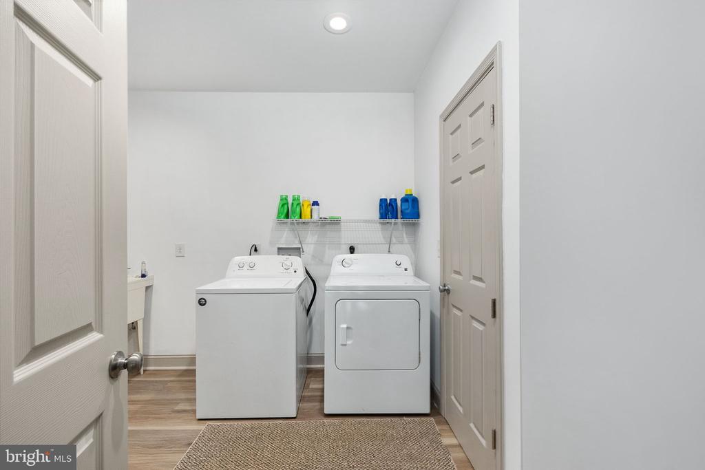 3137 BLOUNT DR, BUMPASS, Virginia 23024, 3 Bedrooms Bedrooms, ,3 BathroomsBathrooms,Residential,3137 BLOUNT DR,VASP2040832 MLS # VASP2040832