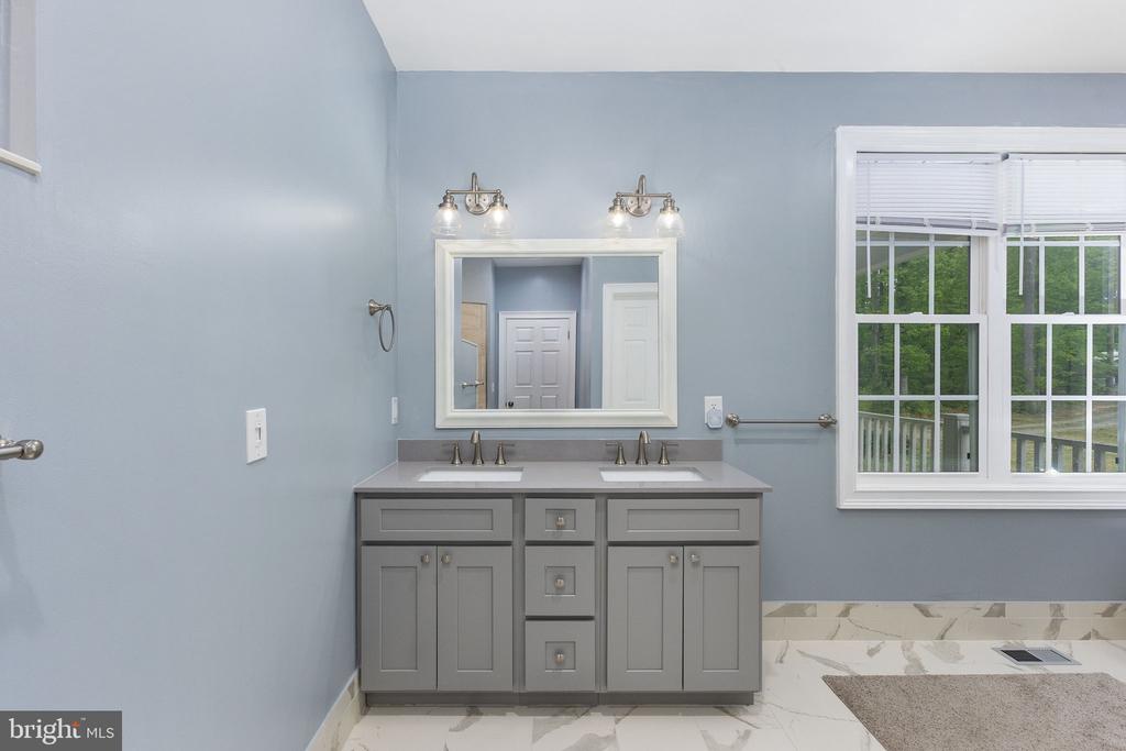 3137 BLOUNT DR, BUMPASS, Virginia 23024, 3 Bedrooms Bedrooms, ,3 BathroomsBathrooms,Residential,3137 BLOUNT DR,VASP2040832 MLS # VASP2040832